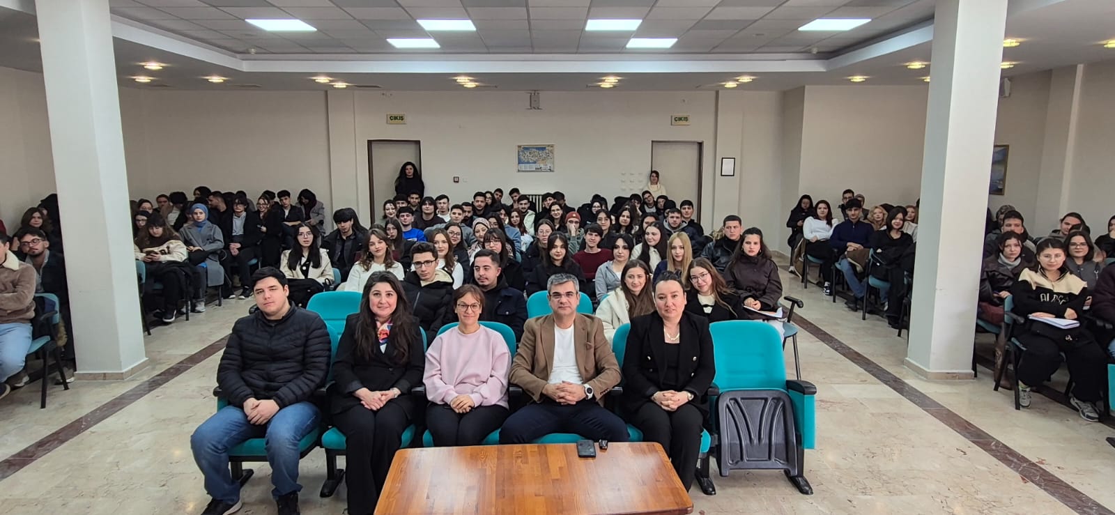 "Etkili Özgeçmiş Hazırlama Teknikleri" Semineri Gerçekleştirildi 1