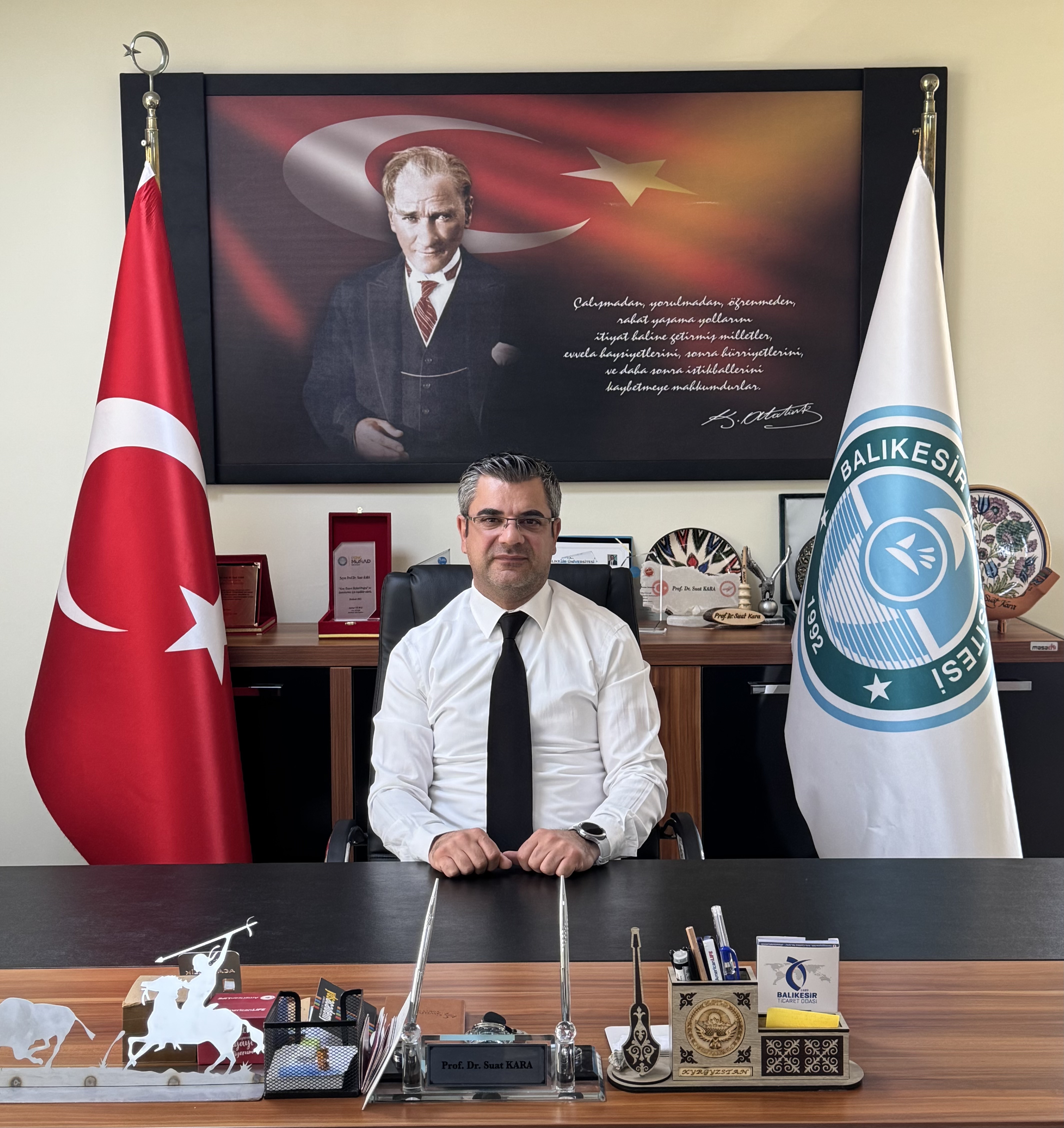 Prof. Dr. Suat Kara