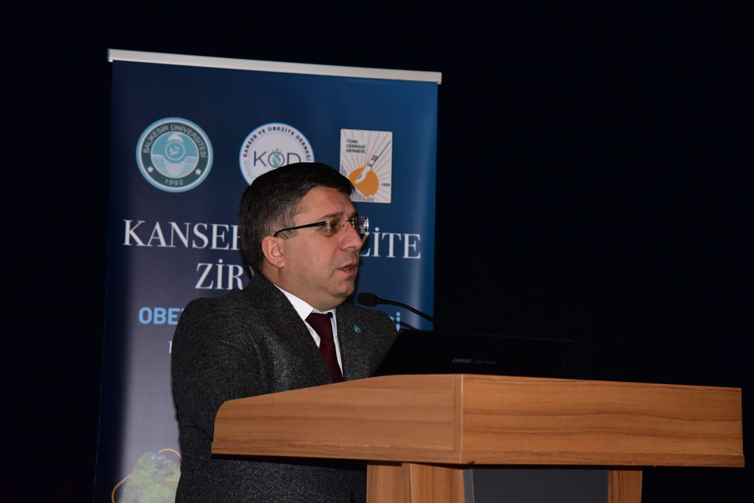 BAÜN 'de Obezite ve Mide Kanseri Masaya Yatırıldı: Türkiye Balıkesir’de Toplandı 9