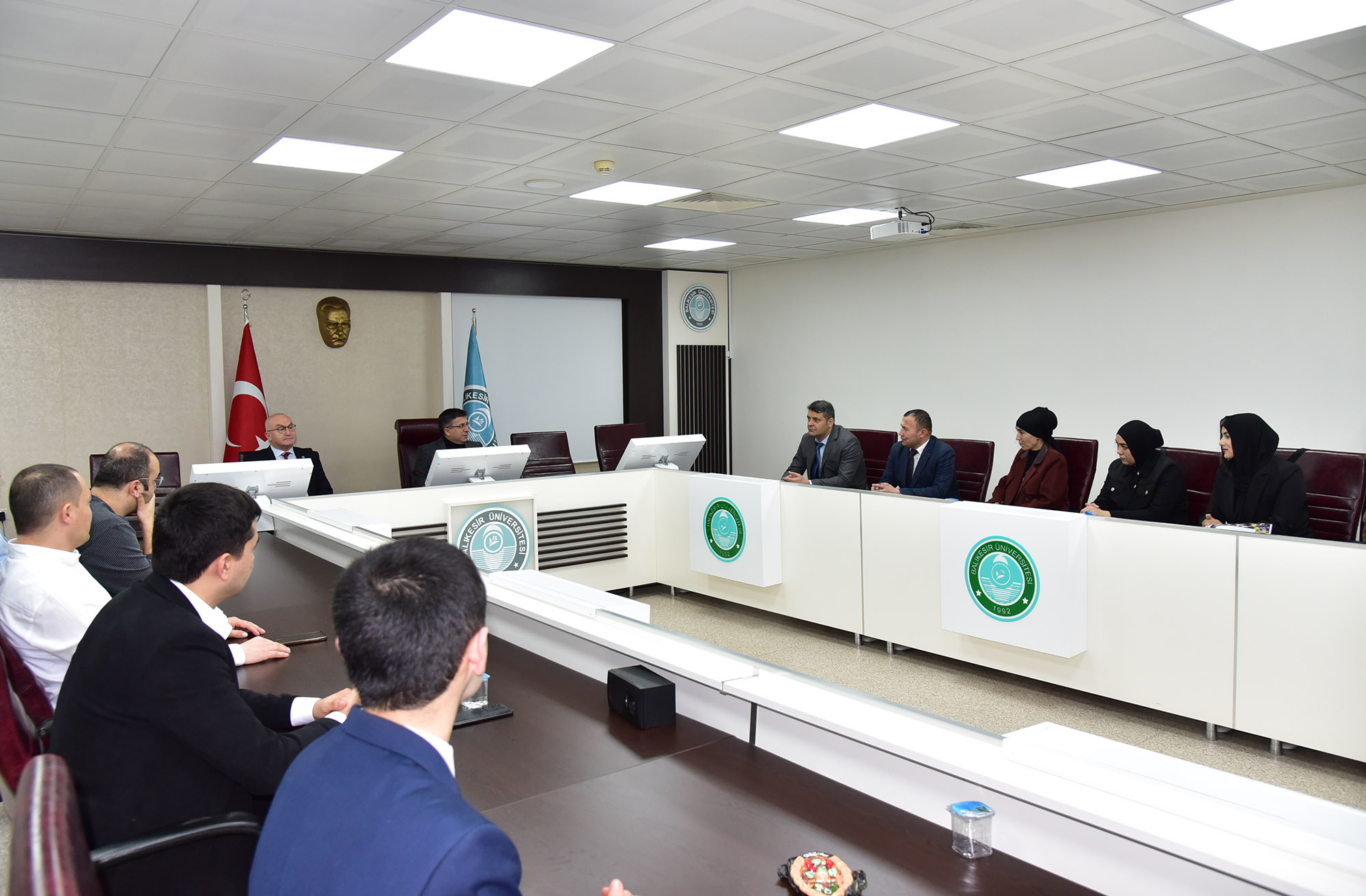 BAÜN’den Yeni Uluslararası İş Birliği: Özbek Tıp Öğrencileri BAÜN Hastanesinde Klinik Deneyim Kazandı 3