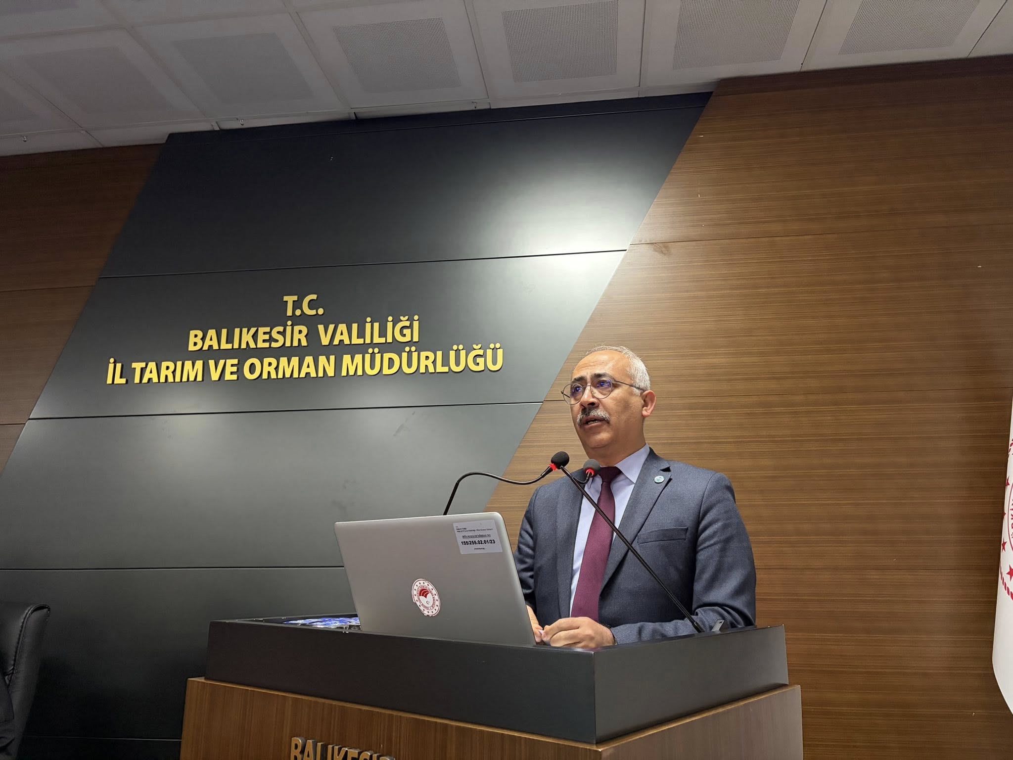 Üniversite-Kamu Gücüyle Salgın Hayvan Hastalıklarına Ortak Mücadele: Salgın Hayvan Hastalıkları ve Şap Paneli Gerçekleştirildi 3