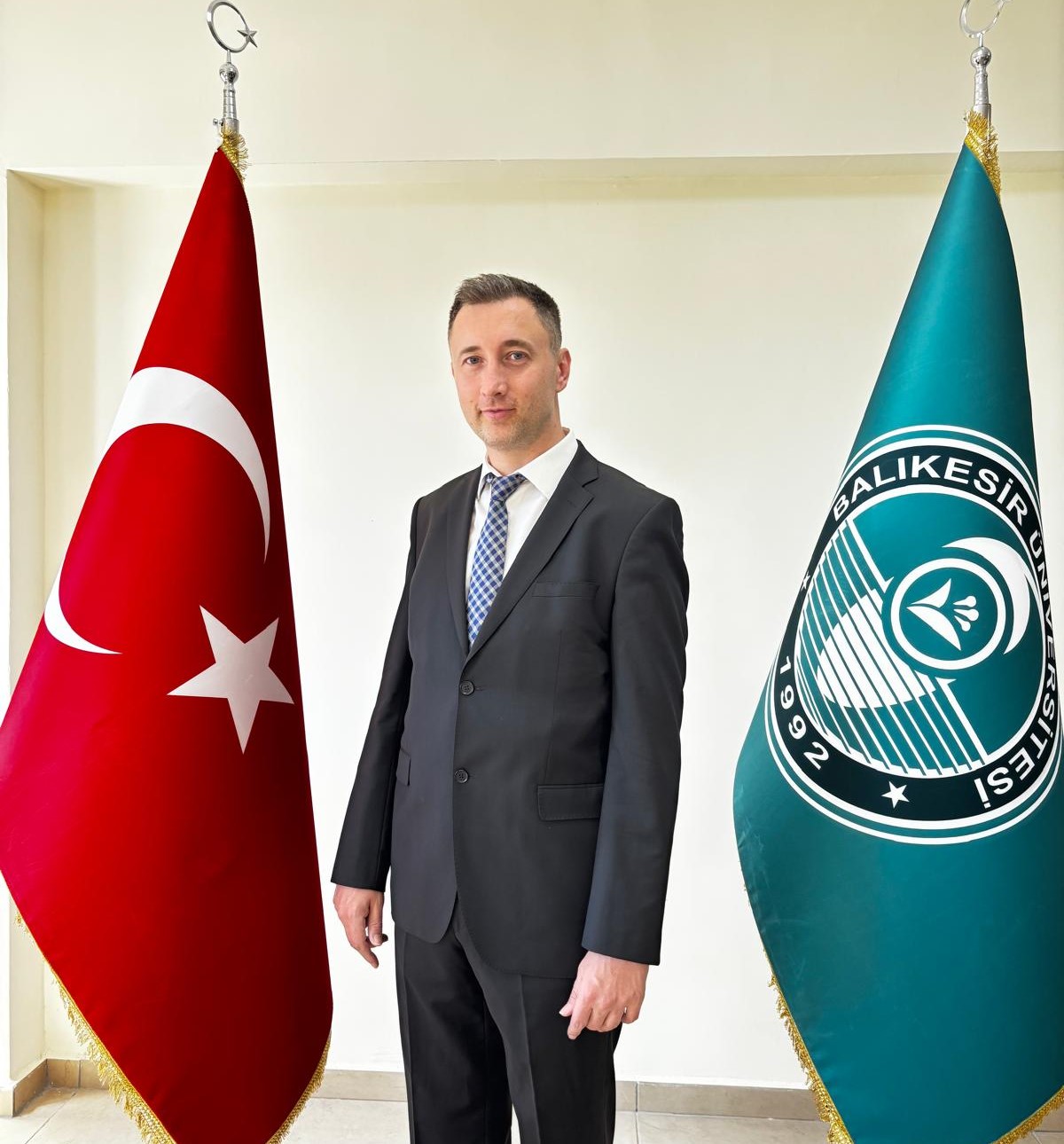 Umut Ökkeş DEMİR