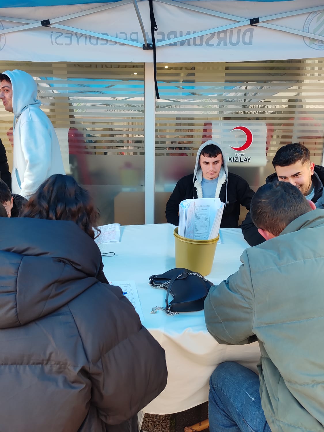 Dursunbey MYO Ormancılık Bölümü Öğrencilerinden Anlamlı Kan Bağışı Etkinliği 3