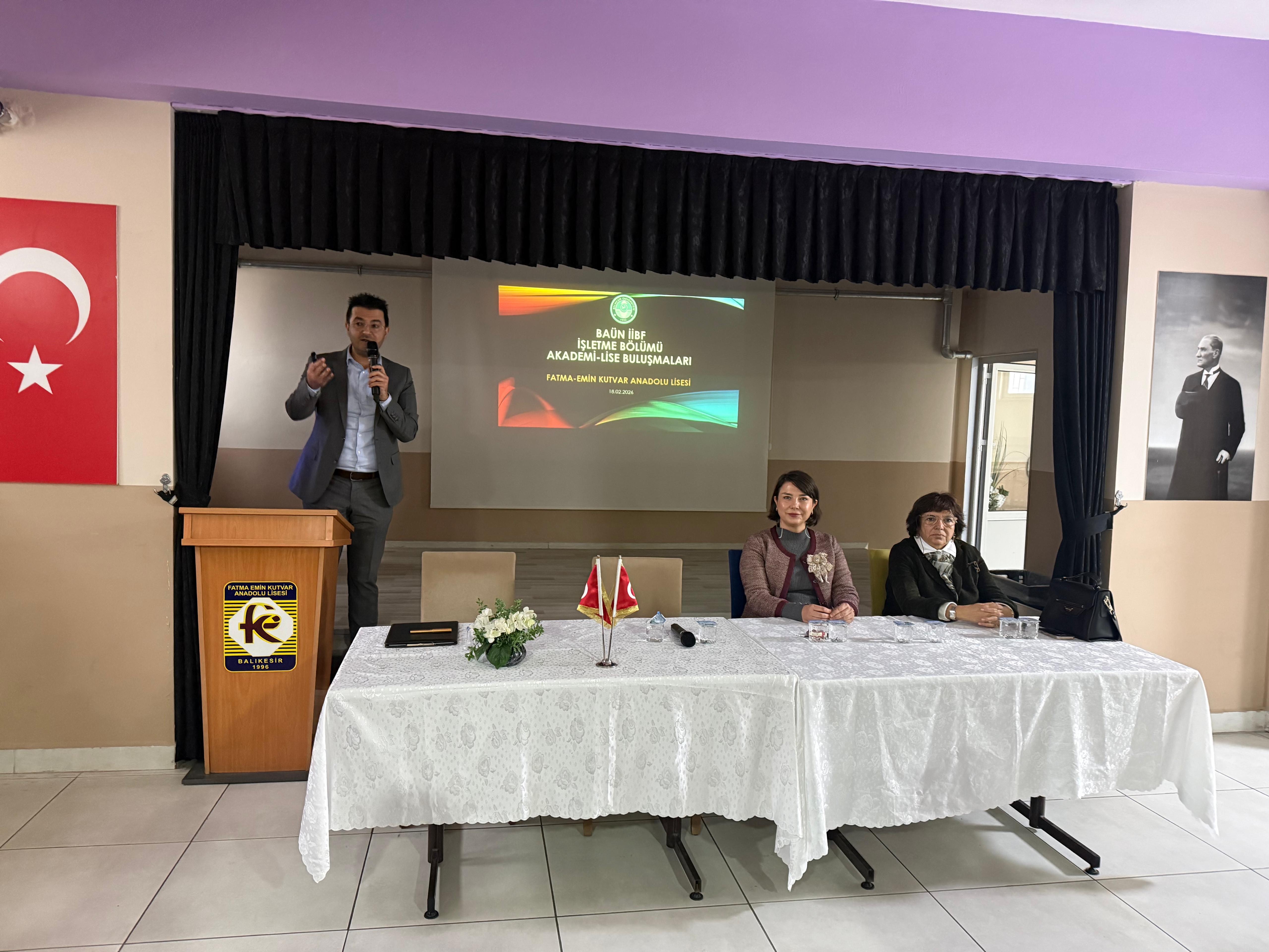 Fatma Emin Kutvar Anadolu Lisesinde Öğrencilerle Bir Araya Geldik  3
