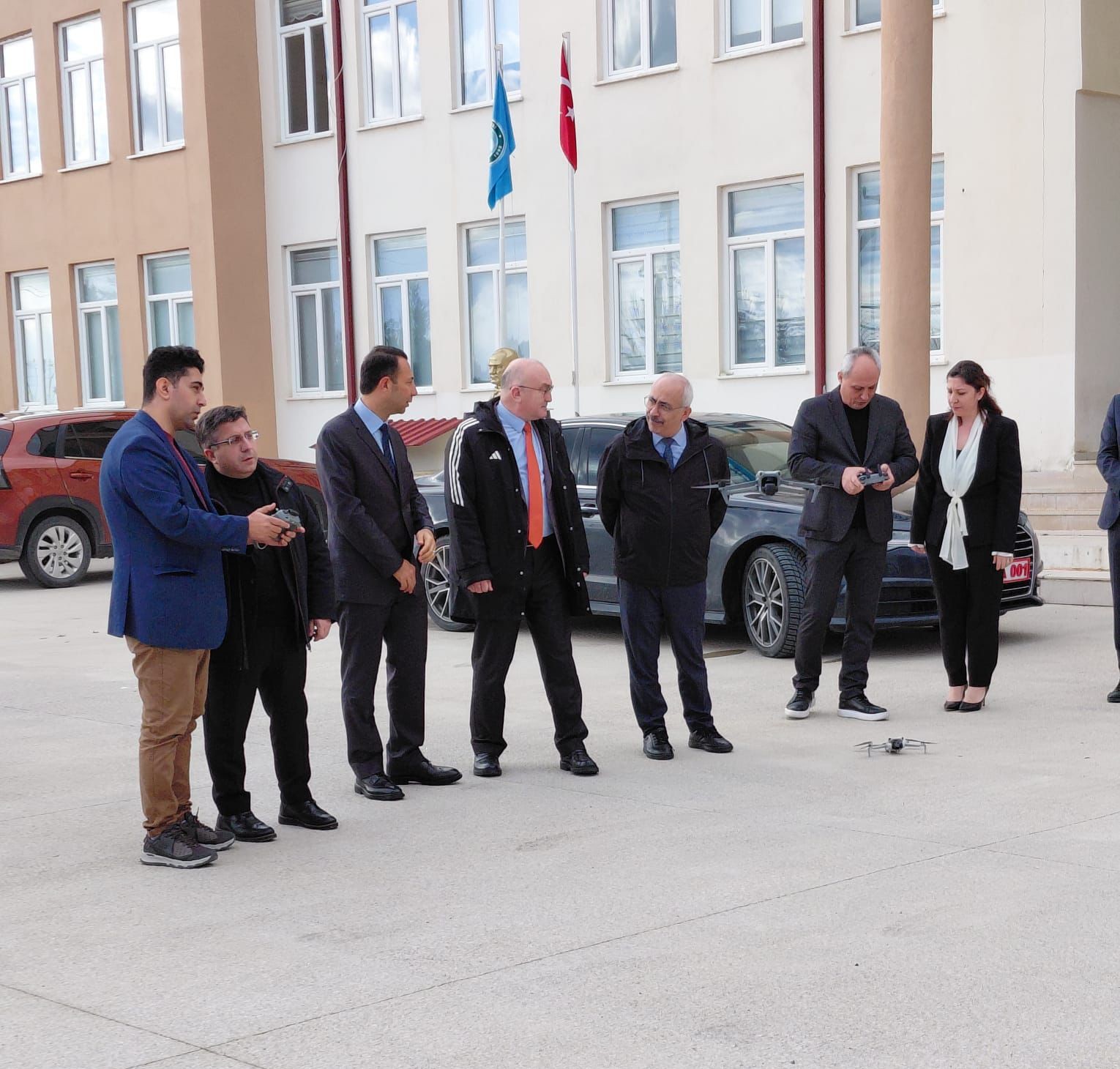 Rektör Oğurlu Edremit Sivil Havacılık Yüksekokulunda Akademik Kurula Katıldı, Eğitim Süreçlerini Yerinde İnceledi 3