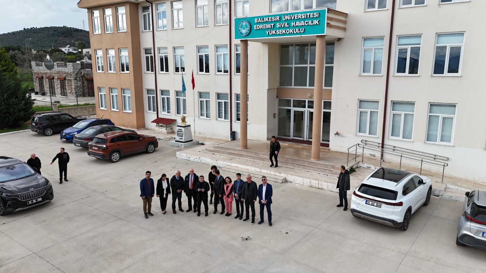 Rektör Oğurlu Edremit Sivil Havacılık Yüksekokulunda Akademik Kurula Katıldı, Eğitim Süreçlerini Yerinde İnceledi 2
