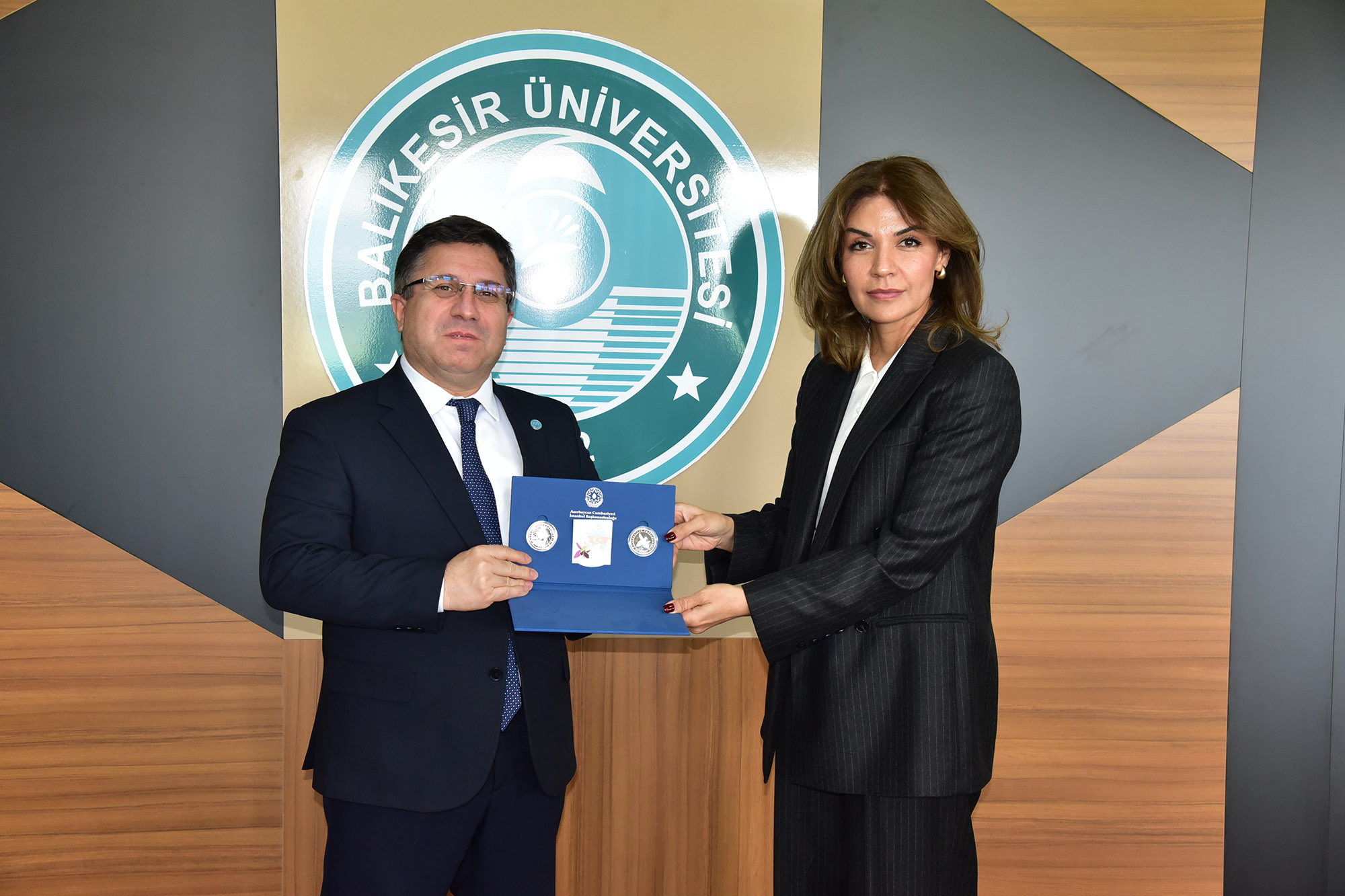 Azerbaycan Cumhuriyeti İstanbul Başkonsolosu Narmina Mustafayeva’dan BAÜN’e Ziyaret 3