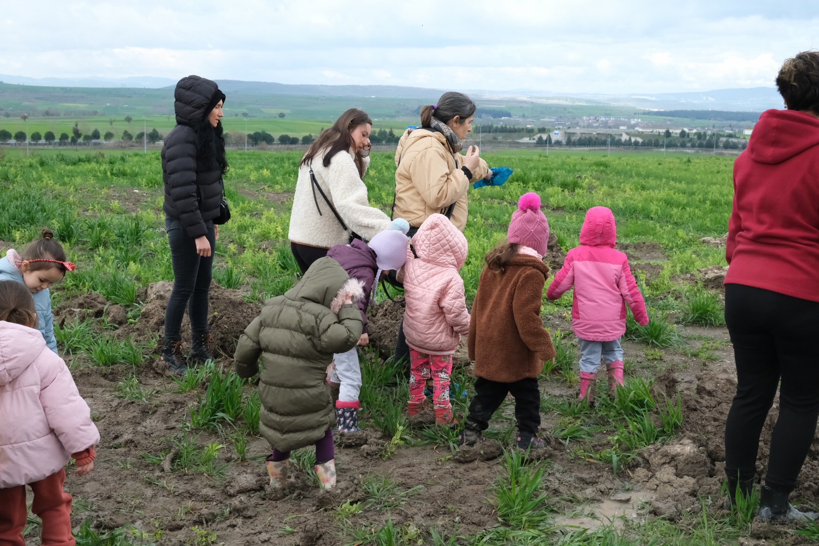 Minik Ellerden BAÜN Kampüsüne Yeşil Dokunuş: Karesi Anaokulundan Fidan Dikimi 4