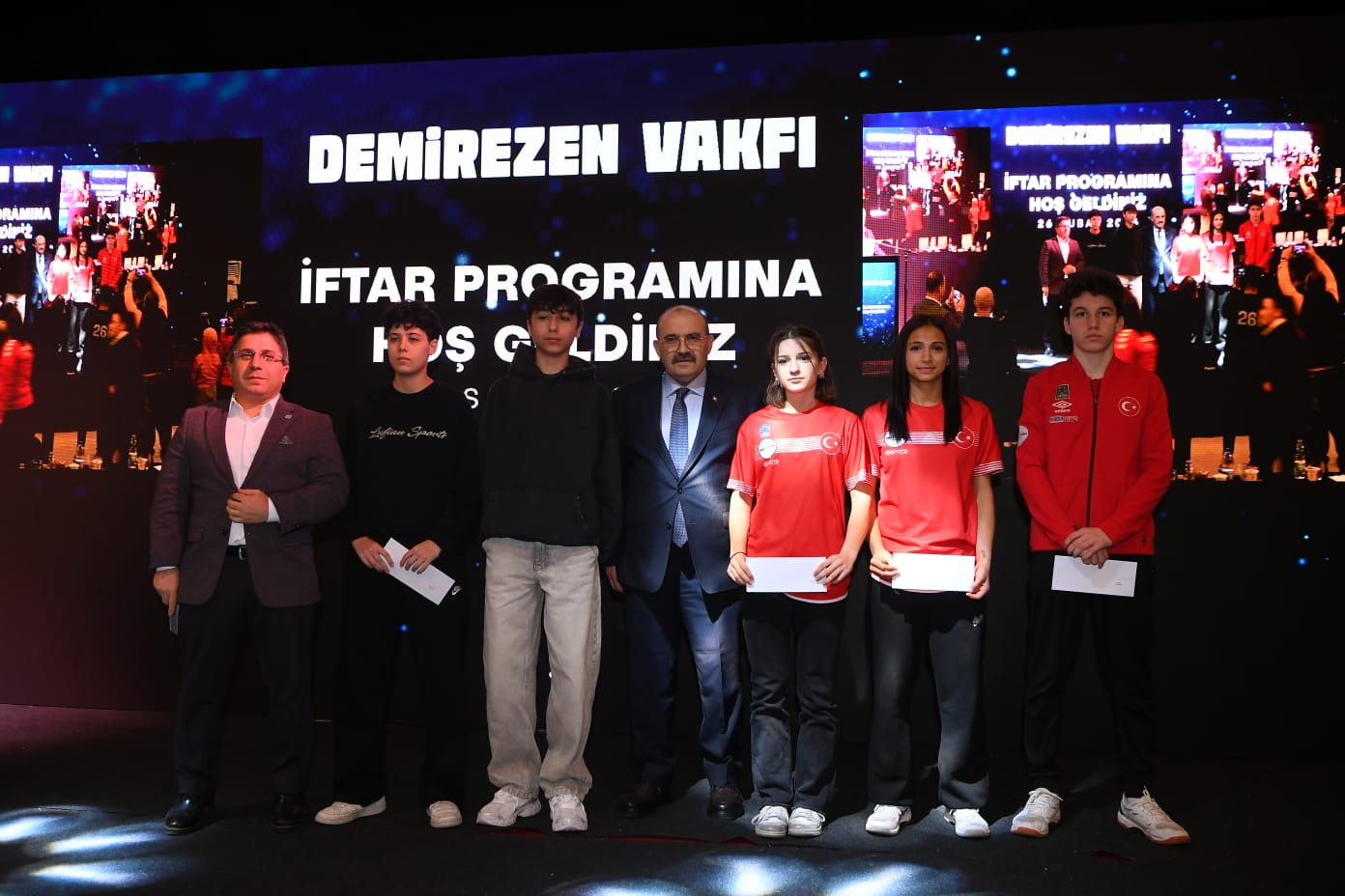 Rektör Oğurlu, Demirezen Vakfı’nın İftar Programına Katıldı 3