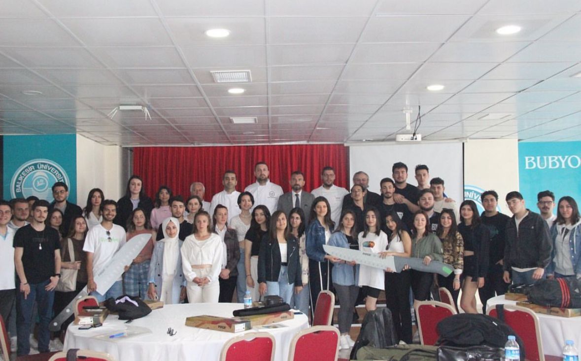 Burhaniye de Pirge Biçak Akademisi Eğitim Semineri 5