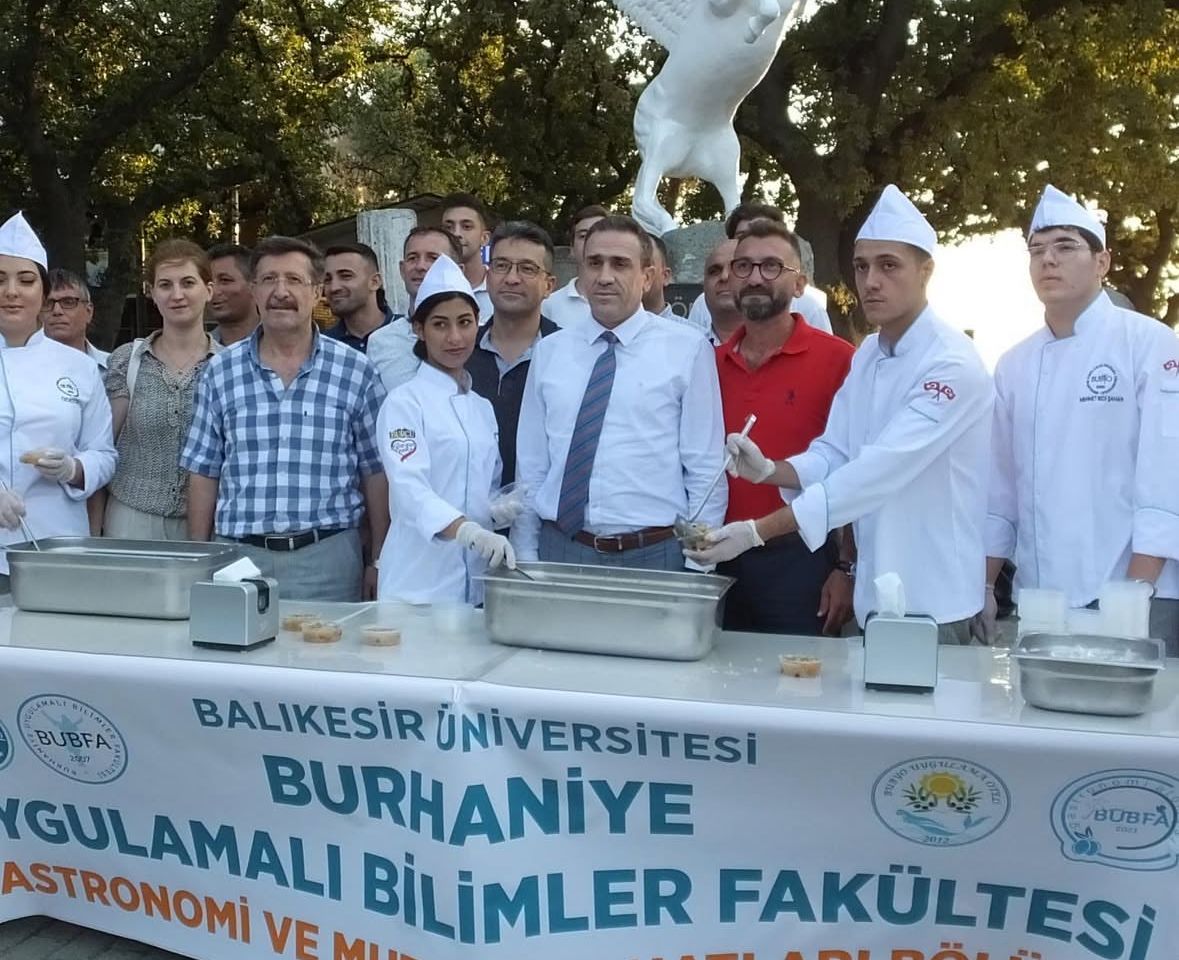 District Governor İlyas Memiş Attended the Ashura Event at Burhaniye Faculty of Applied Sciences
