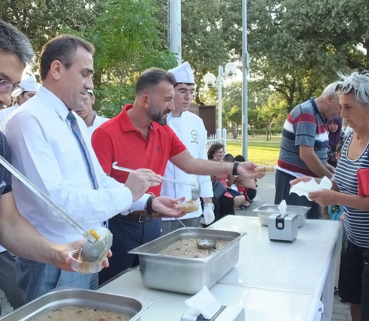 District Governor İlyas Memiş Attended the Ashura Event at Burhaniye Faculty of Applied Sciences 11