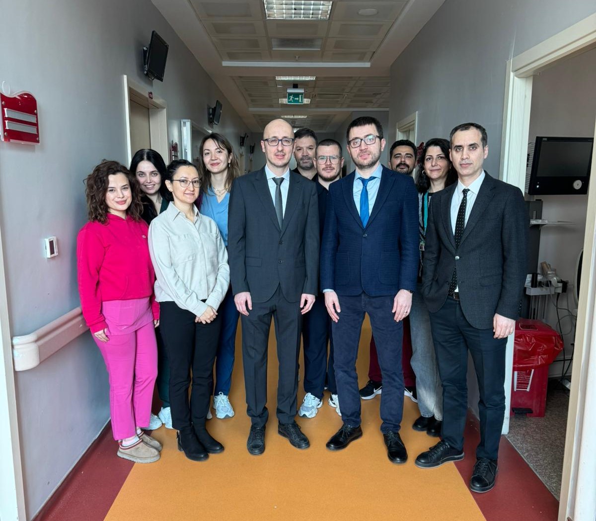 Balıkesir’de İlk: BAÜN Hastanesinden BAHA (kemiğe implante işitme cihazı) Ameliyatı 5