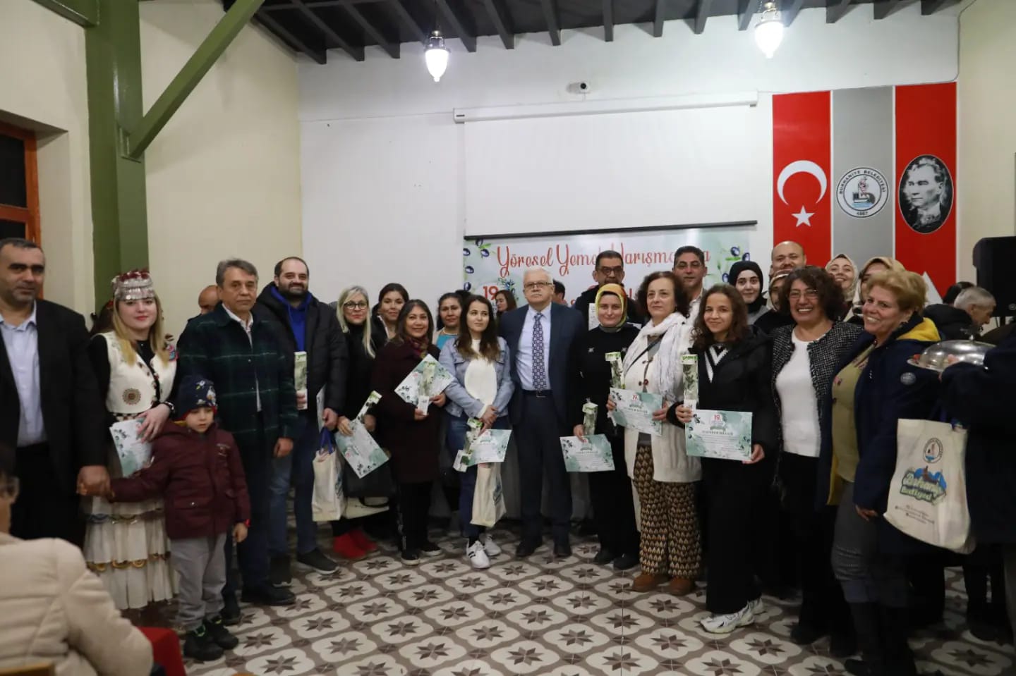 Zeytinyağlı Yemekler Yarıştı 1