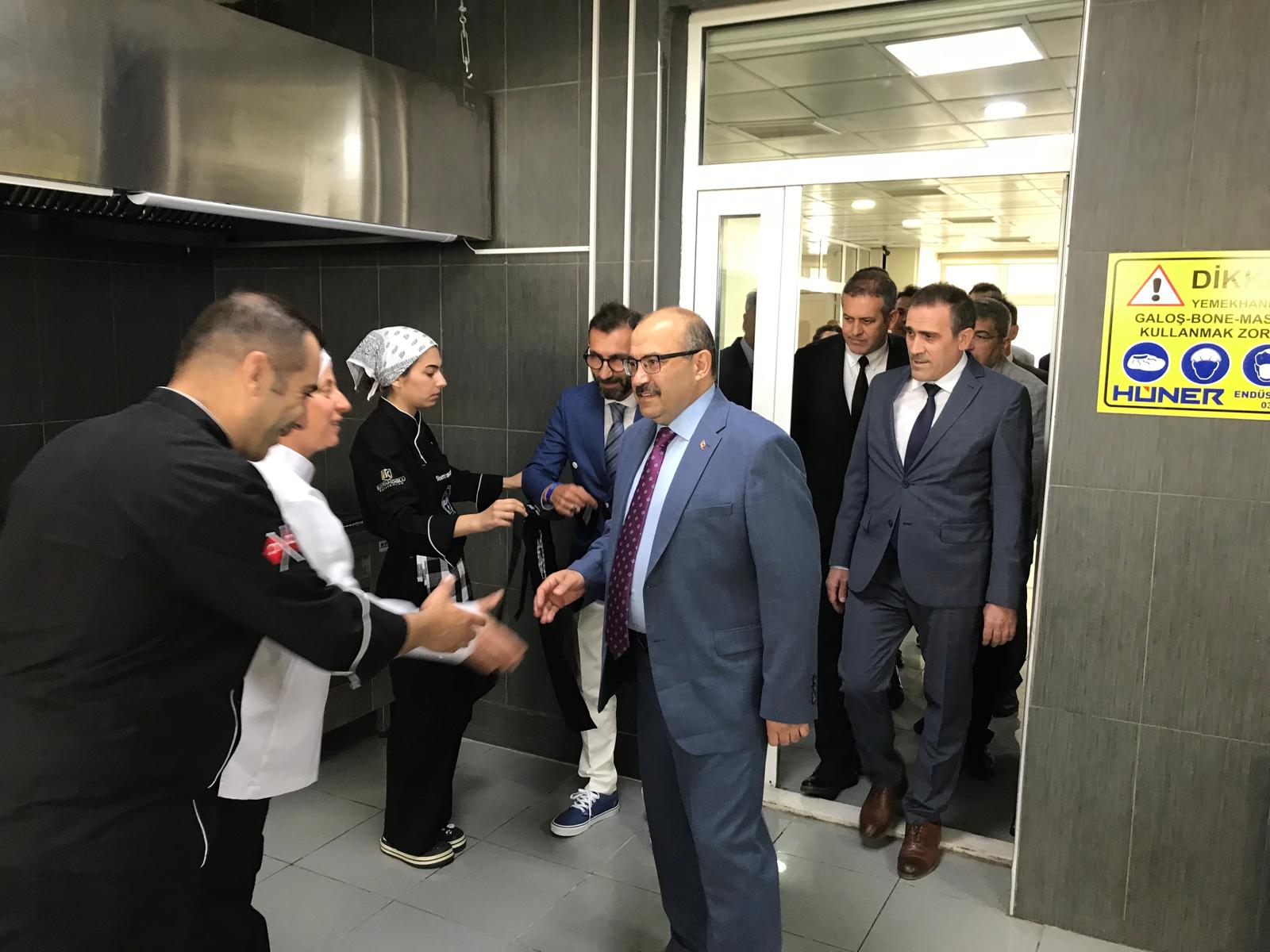 Vali Ustaoğlu BUBFA'da Türk Mutfağı Etkinliklerine Katıldı 7