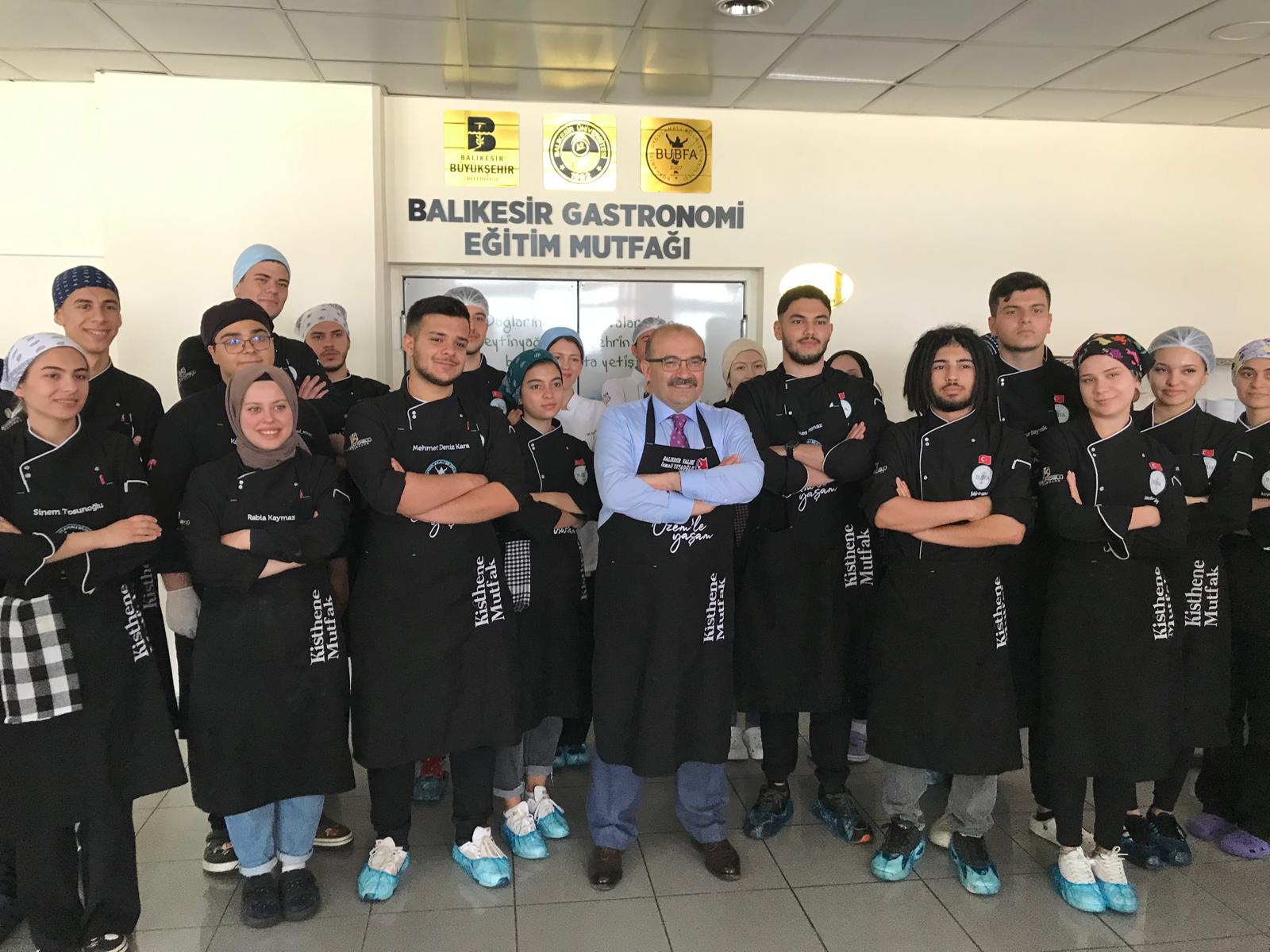 Vali Ustaoğlu BUBFA'da Türk Mutfağı Etkinliklerine Katıldı 8