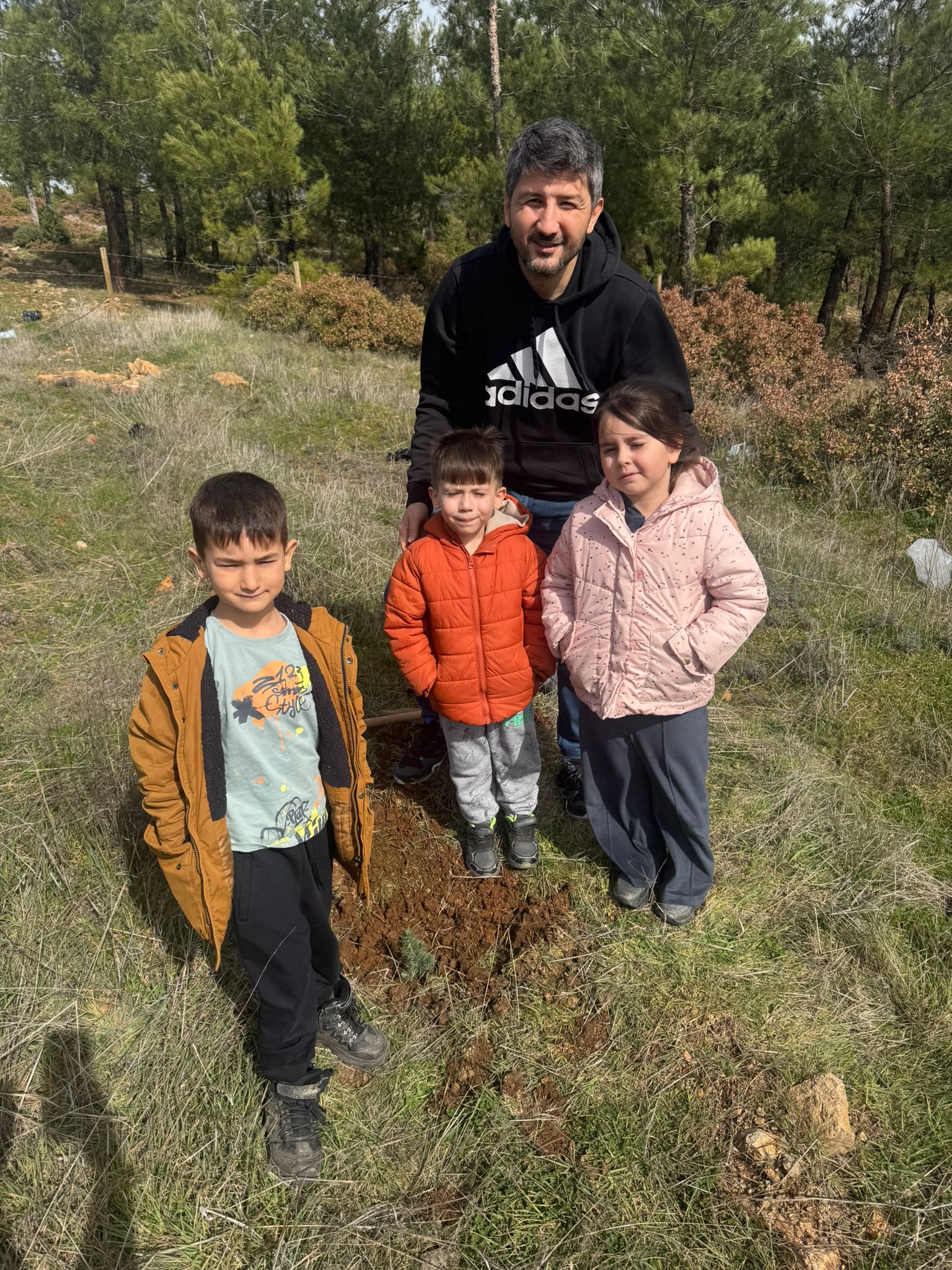 Dursunbey MYO Ormancılık Bölümü’nden Minik Ellere Büyük Dokunuş 2