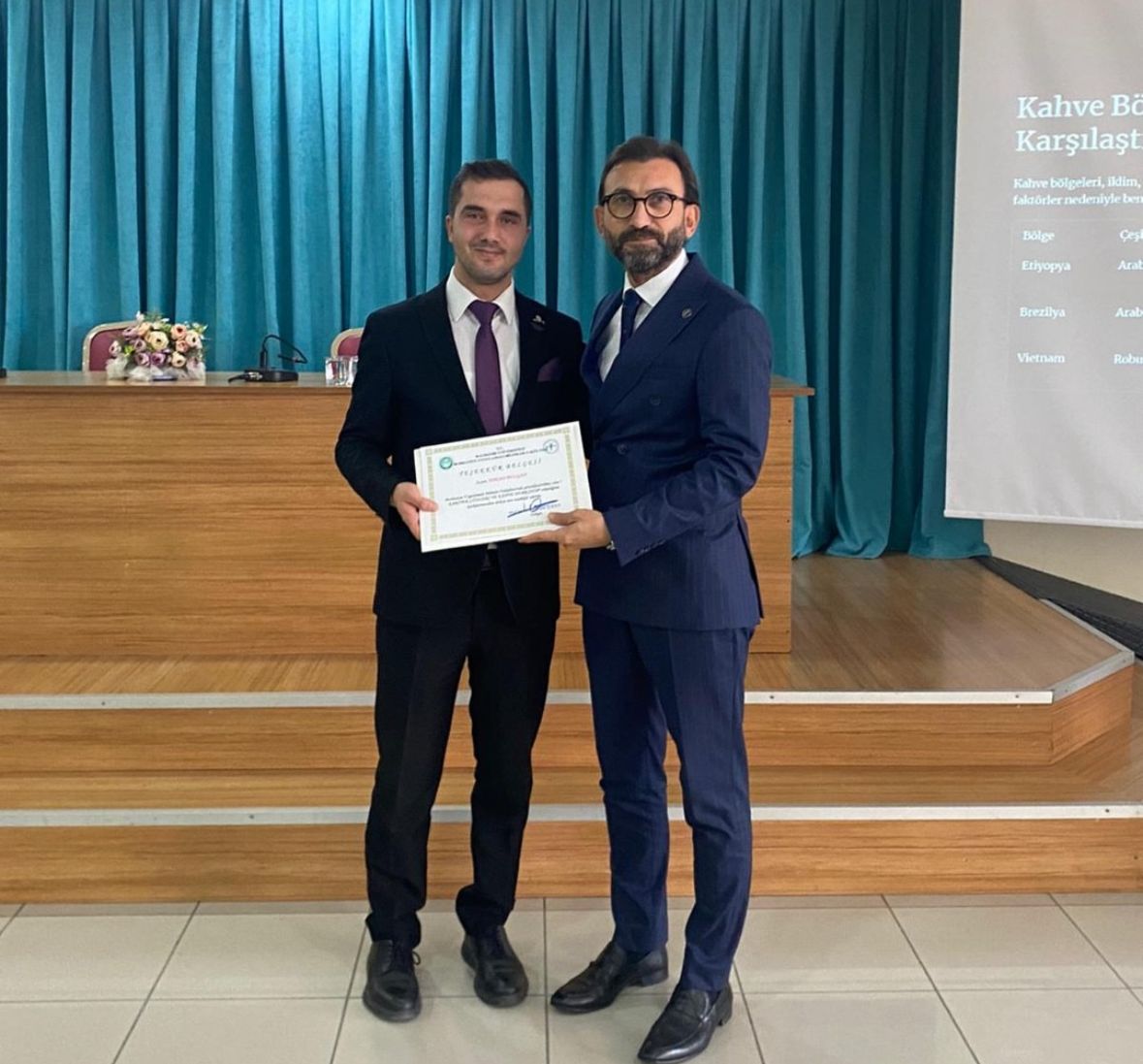 Burhaniye Uygulamalı Bilimler Fakültesi'nde Kariyer Günleri ve Kahve Demleme Workshop'u Yapıldı 4