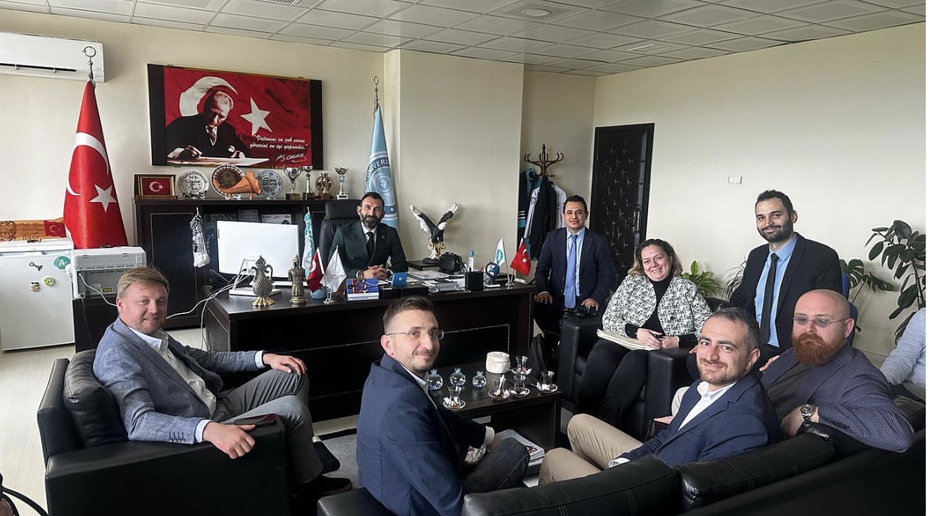 Burhaniye'de Kariyer Günleri Devam Ediyor 2
