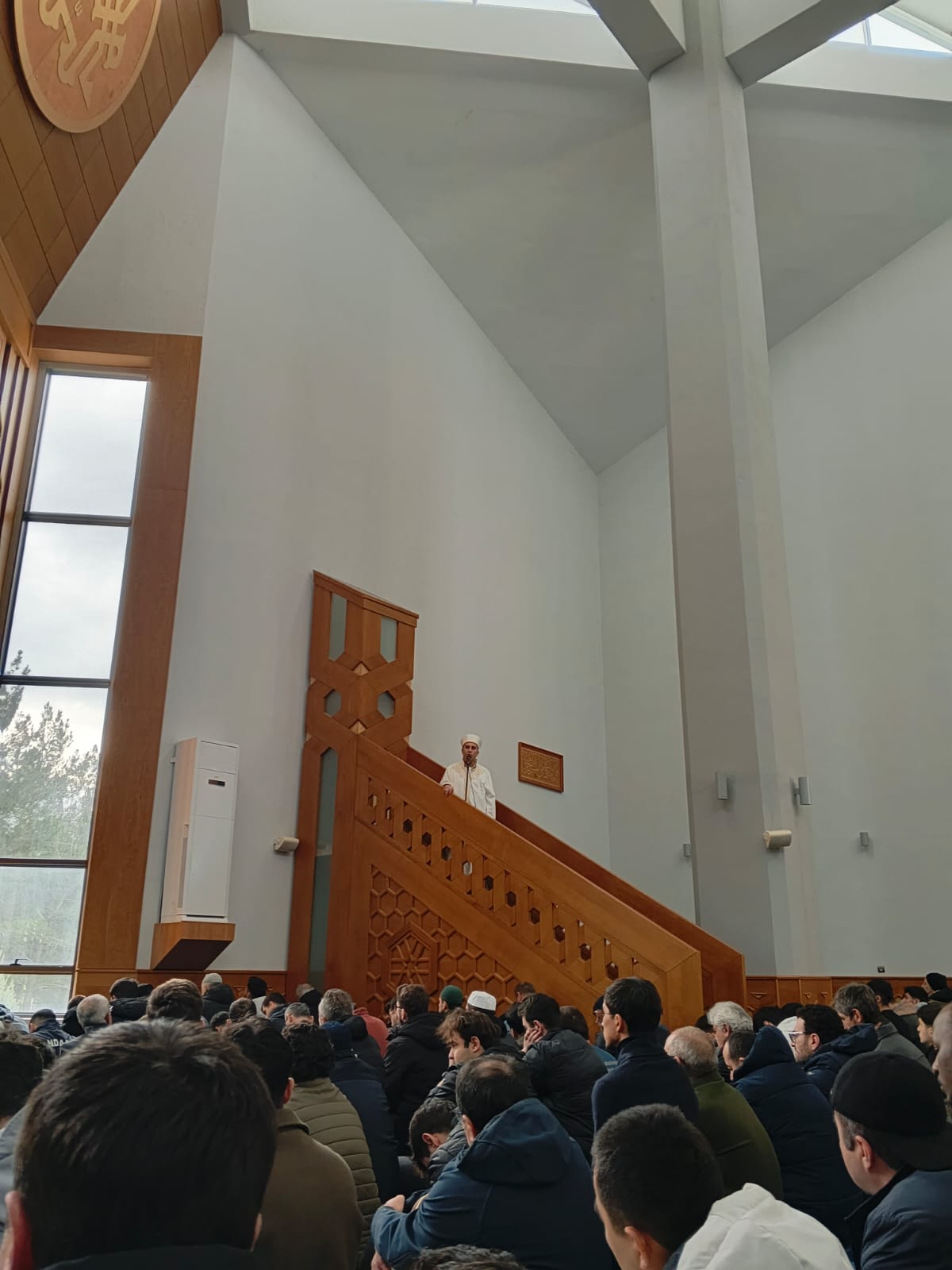 Üniversitemiz Şehitler Cami’nde Ramazan programları devam ediyor.