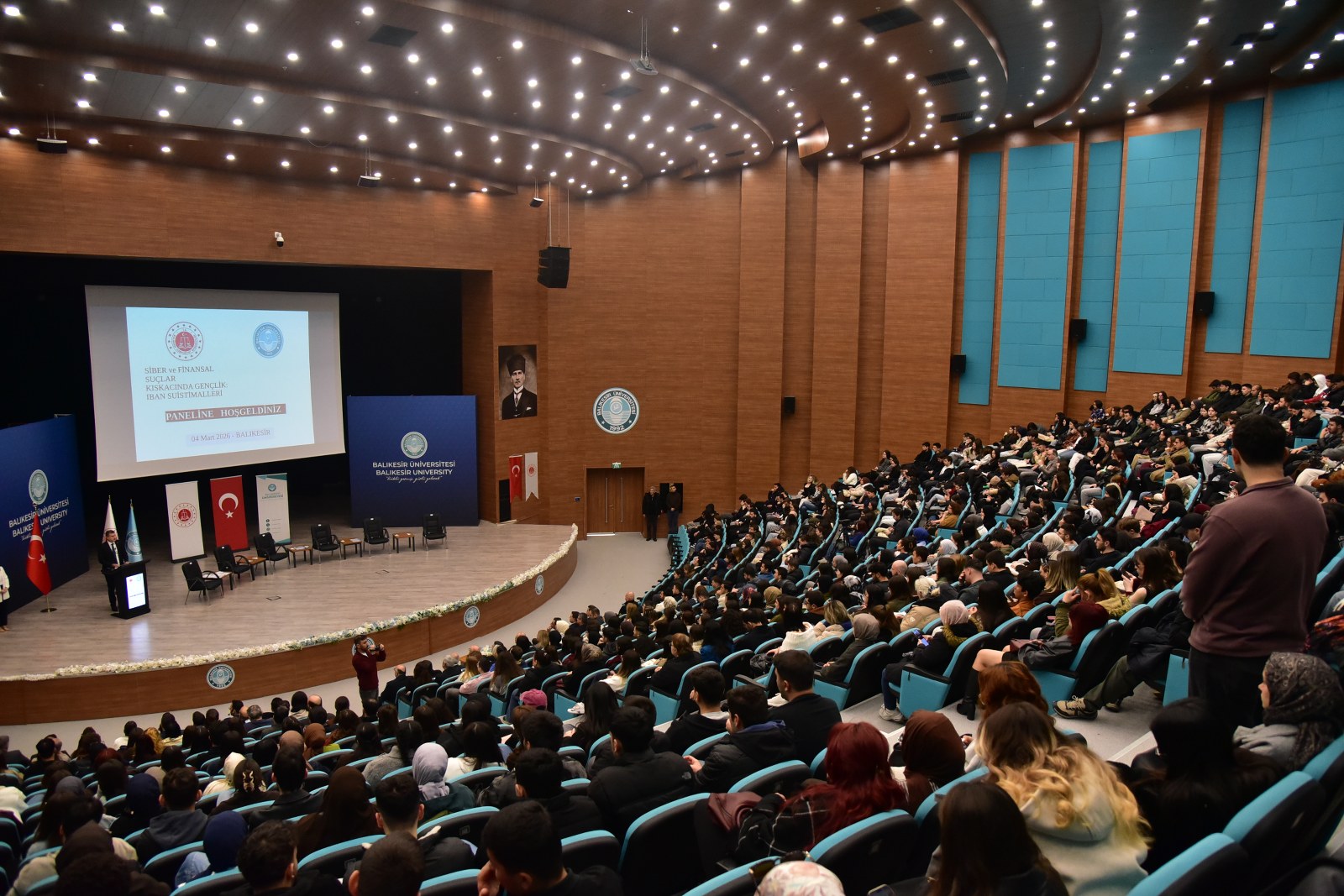 BAÜN’de Gençler İçin IBAN Suistimallerine Dikkat Çeken Panel: “Siber ve Finansal Suçlar Kıskacında Gençlik”