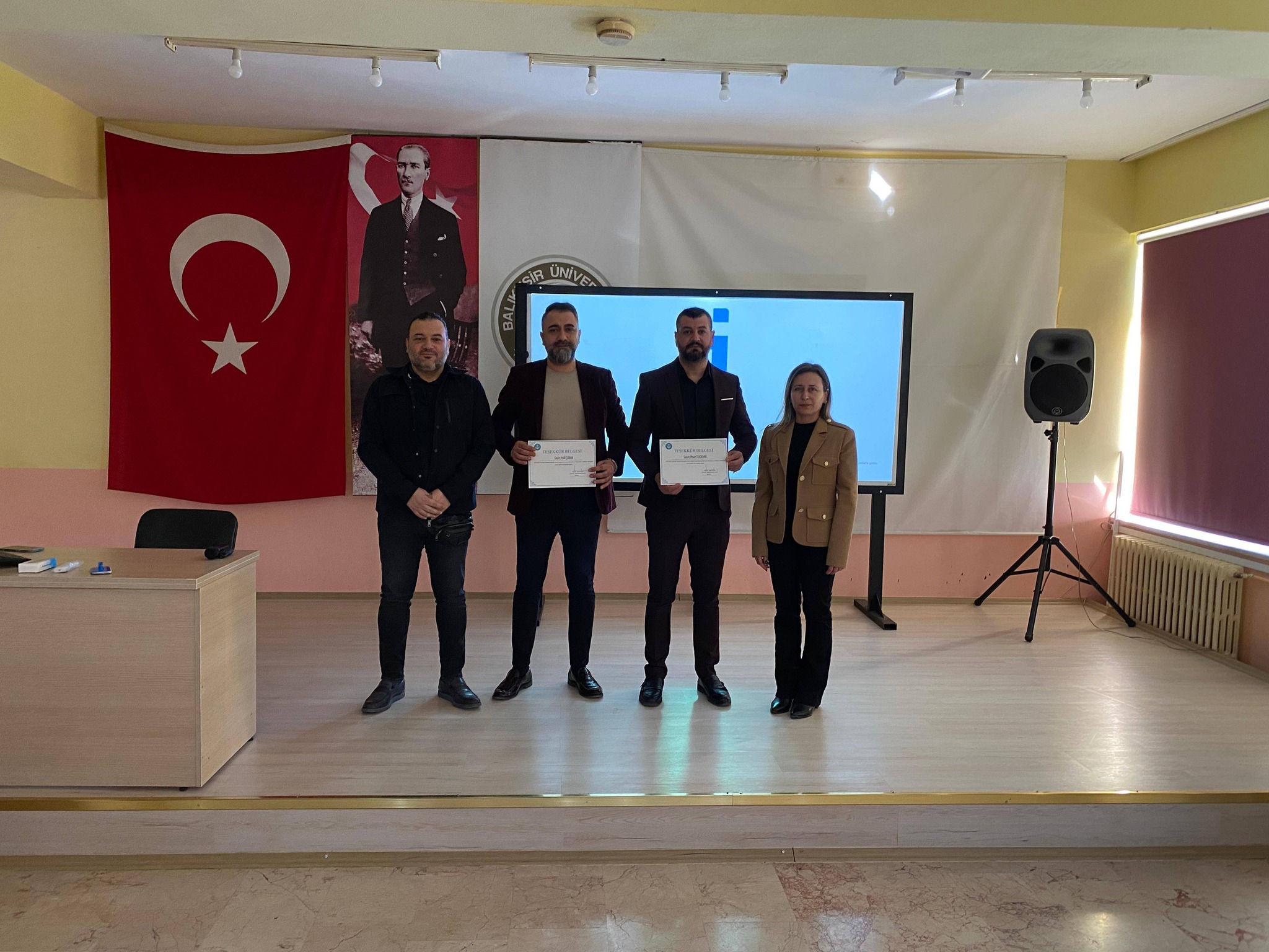Seminar on CV Preparation, Interview, and Job Search Skills Held at Edremit Vocational School 6