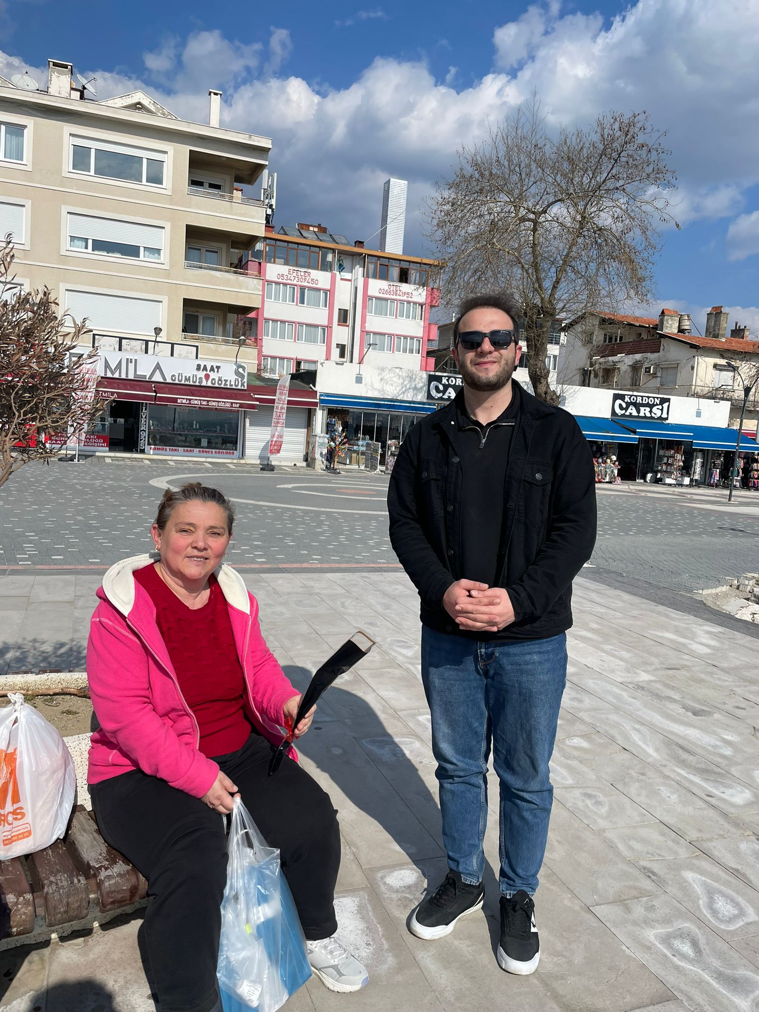 Bir Çiçek Bir Tebessüm Projesiyle Kadınlar Gününde Farkındalık Etkinliği 2