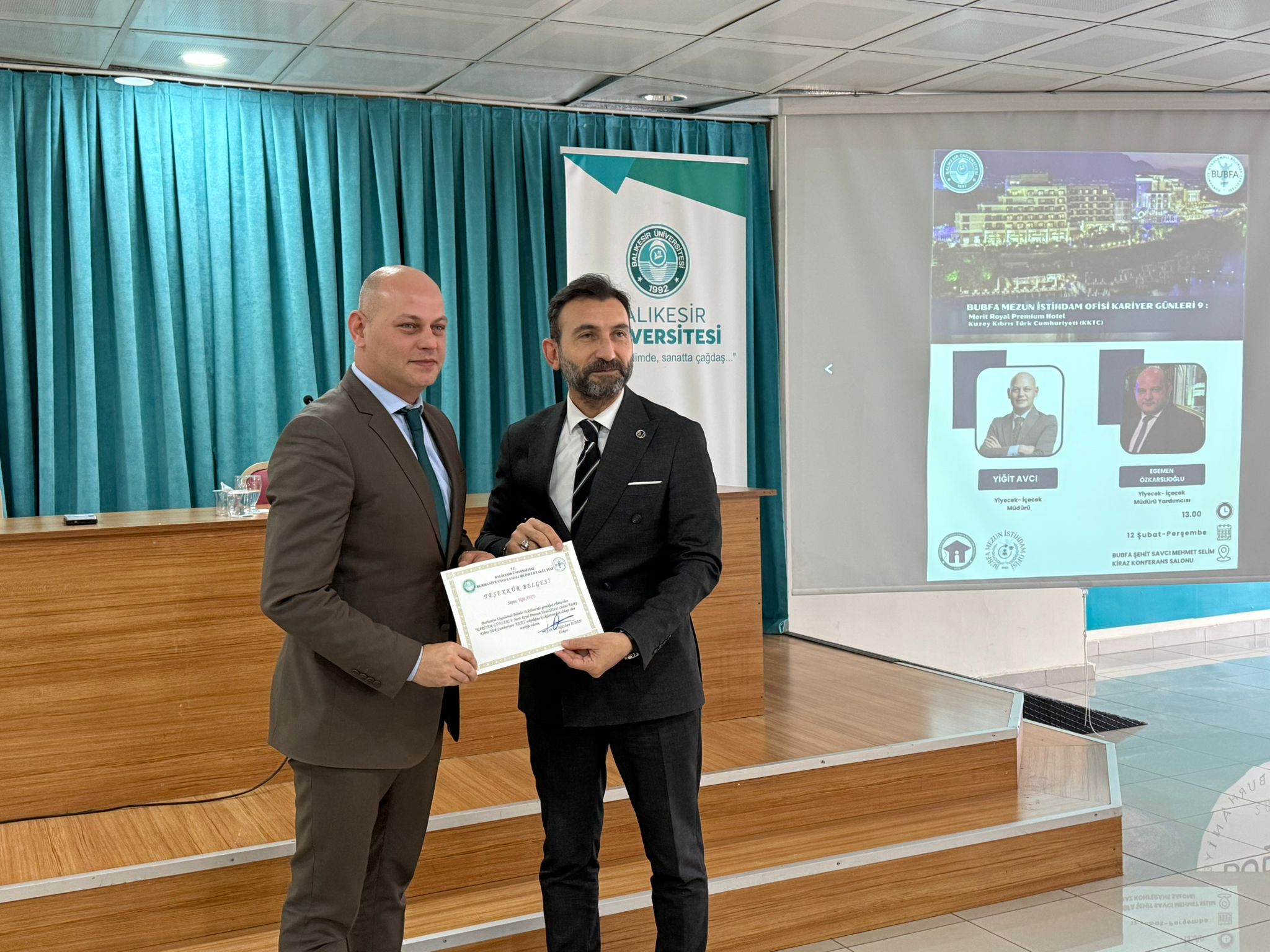 Burhaniye'de Kariyer Günleri Devam Ediyor  1
