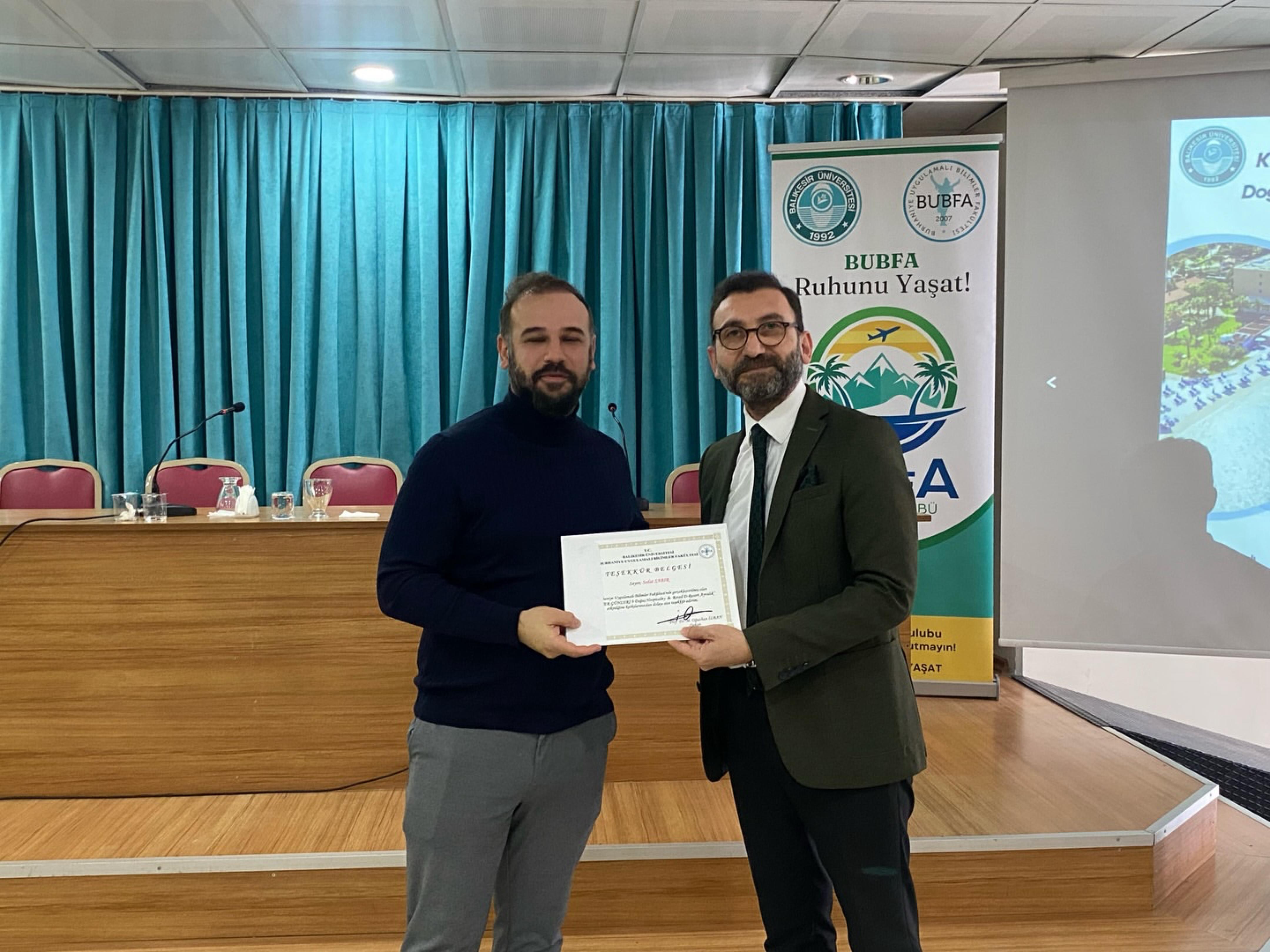 Balıkesir Üniversitesi BUBFA’da 9. Kariyer Günleri: Öğrenciler Sektörle Buluştu, Staj ve İş Fırsatları Masaya Yatırıldı 1