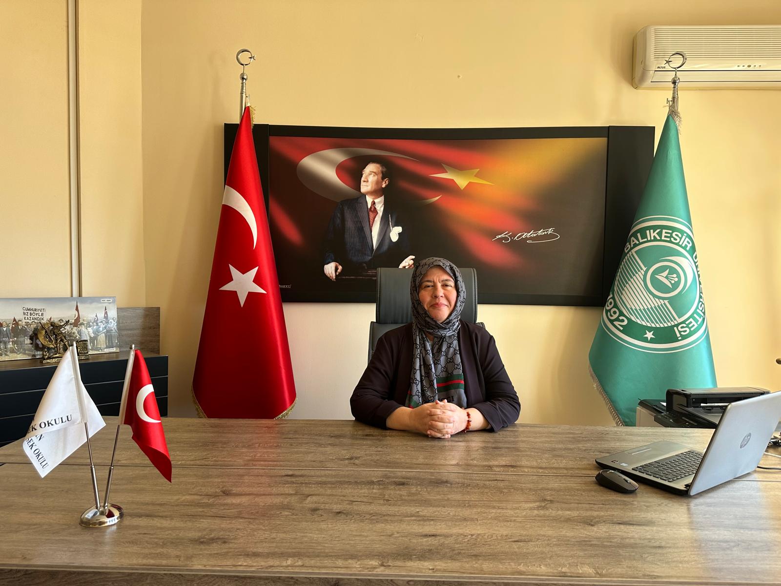 Hülya UZUN