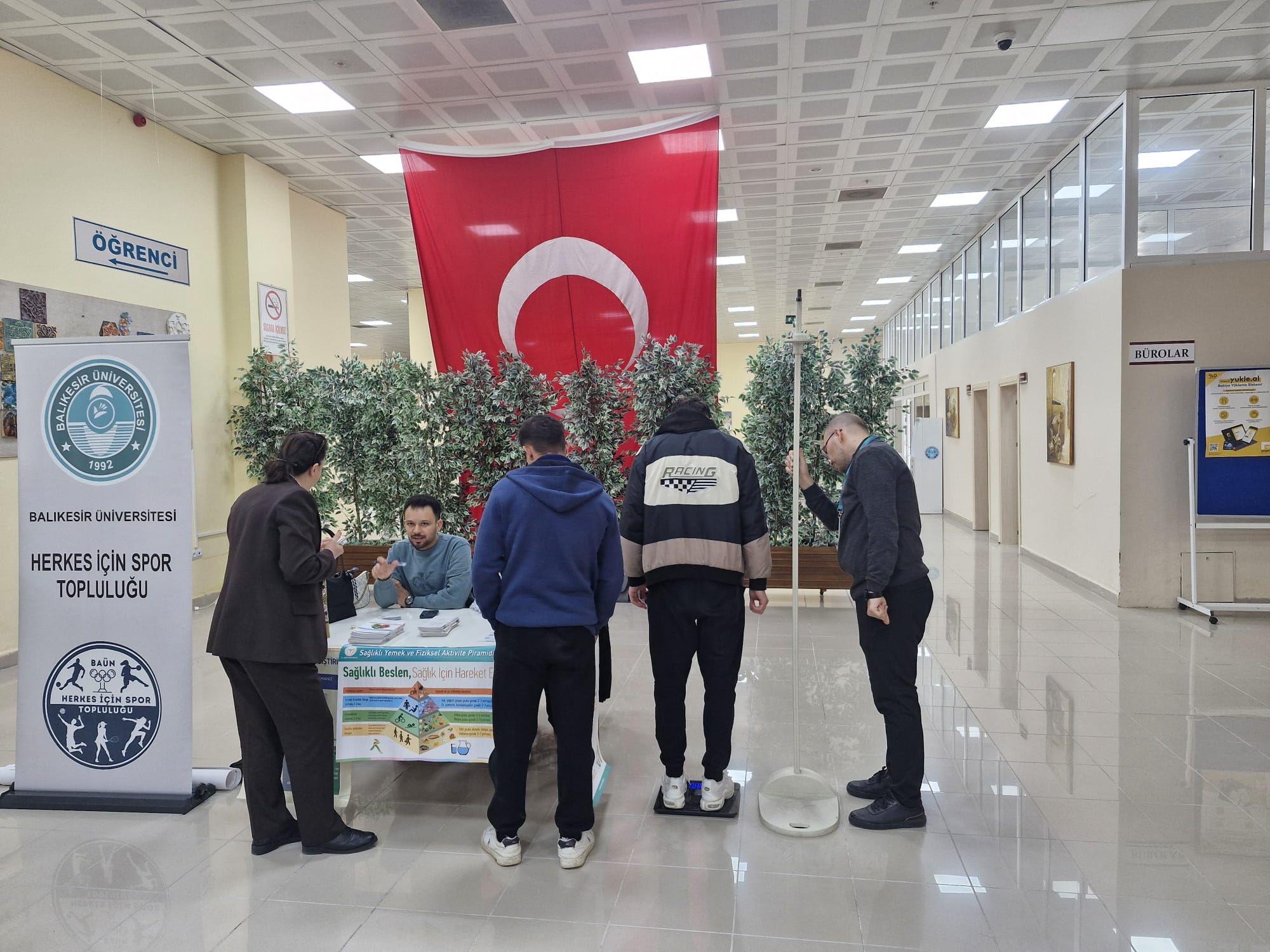 Herkes İçin Spor Topluluğu ve Balıkesir  İl Sağlık Müdürlüğünden ortaklaşa etkinlik 3