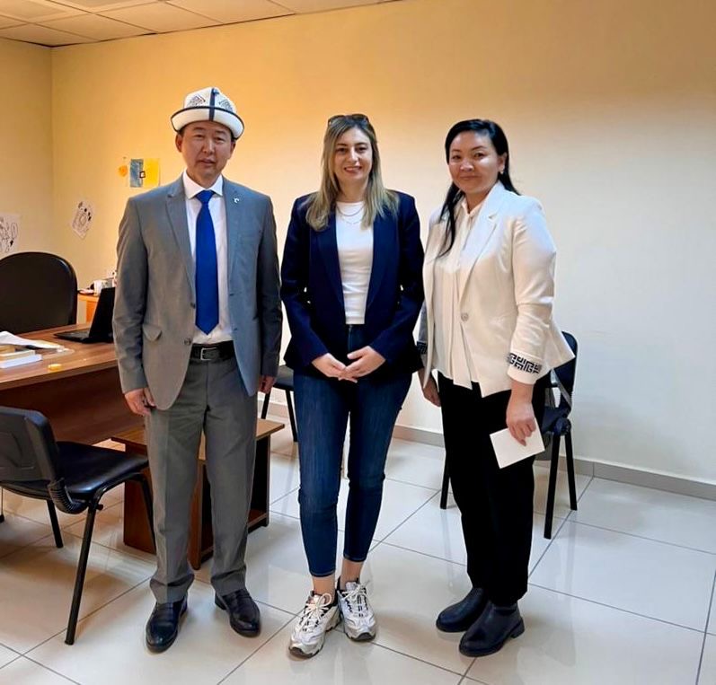 OSH DEVLET ÜNİVERSİTESİ Heyetinden Fakültemize Ziyaret 2