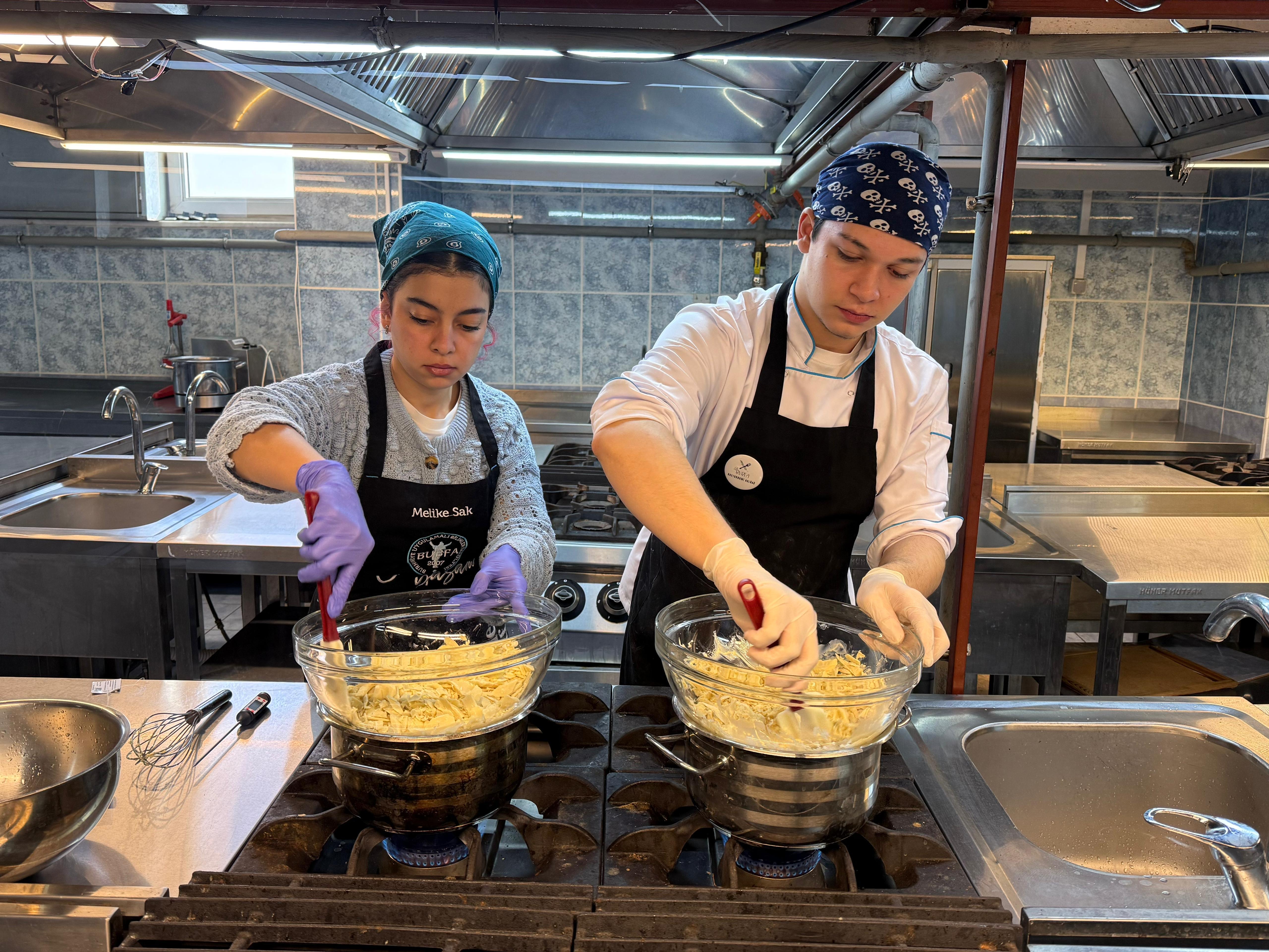 BAÜN BUBFA Gastronomi Öğrencilerine Özel Çikolata Atölyesi 7