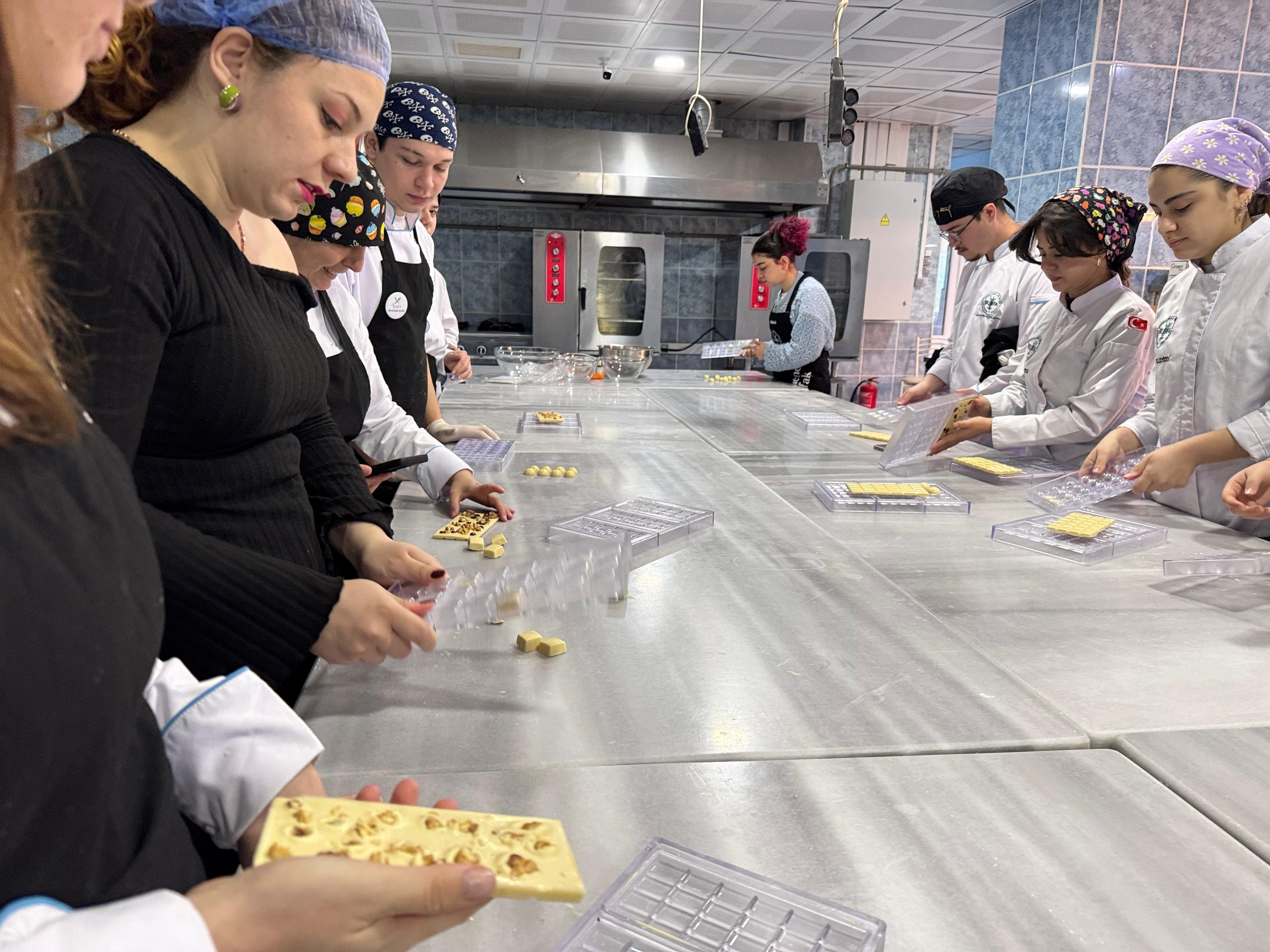 BAÜN BUBFA Gastronomi Öğrencilerine Özel Çikolata Atölyesi 2