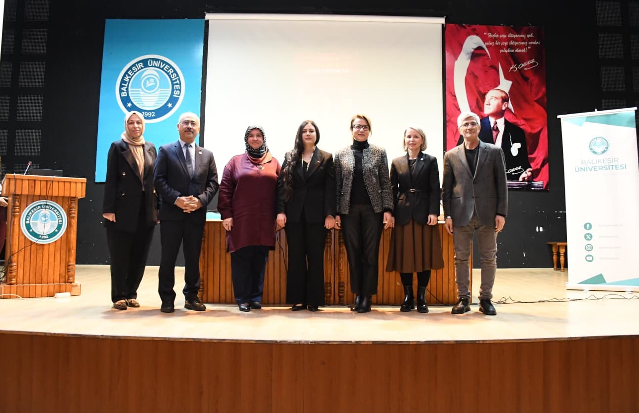 8 Mart Dünya Kadınlar Gününde İlham Veren Lider Kadınlar Paneli 11