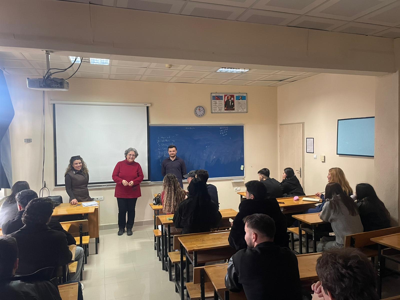 Student Engagement: Discussions on Education and Career Planning