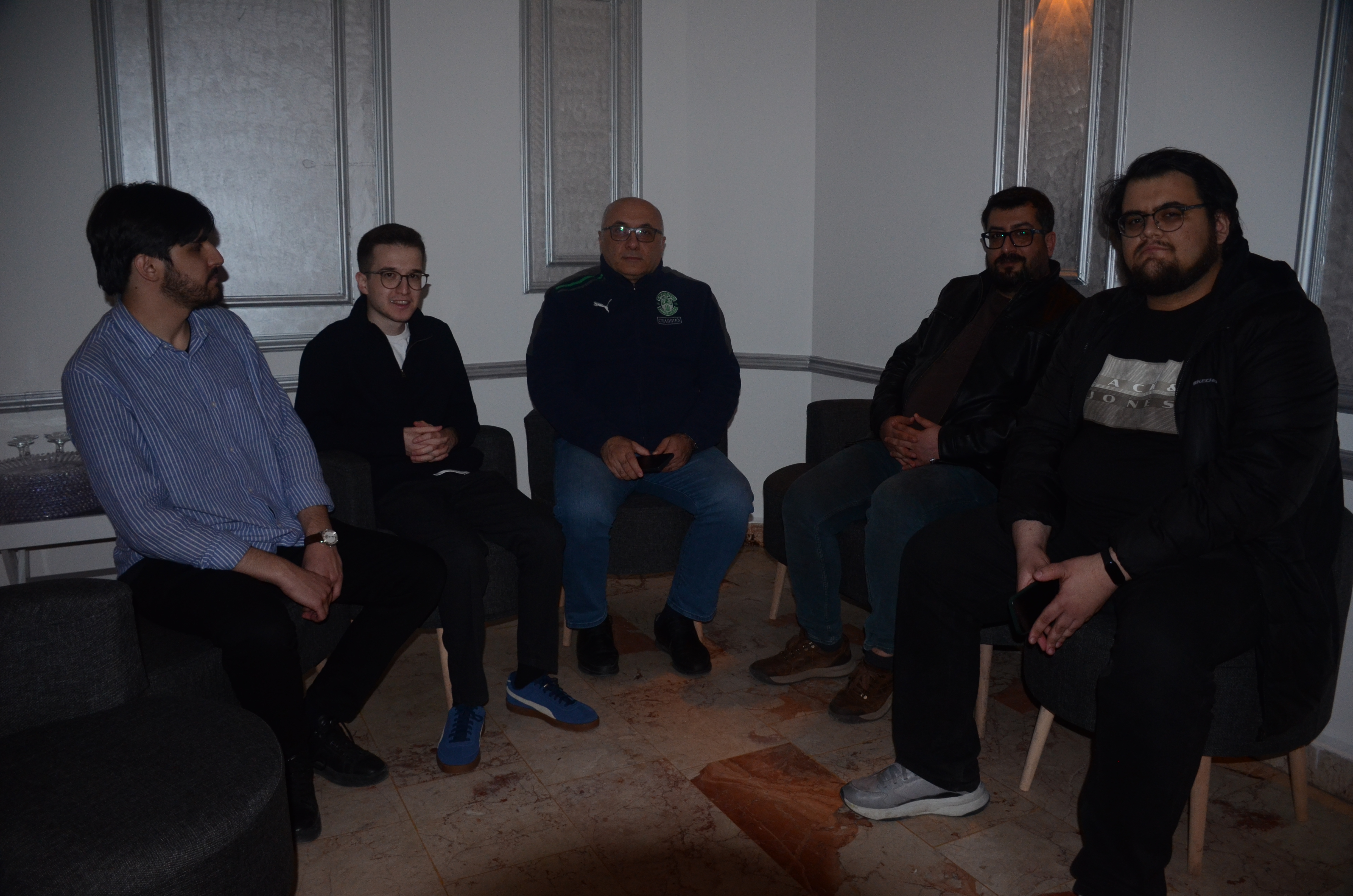 Hukuk Fakültesi Mezun ve Öğrencileri İftar Sofrasında Buluştu 12
