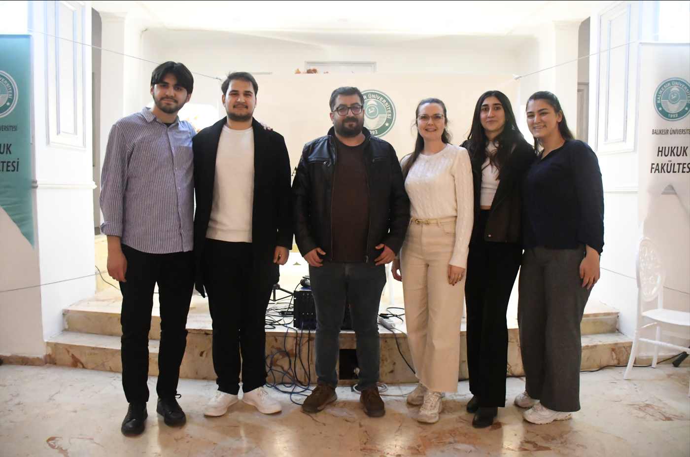 Hukuk Fakültesi Mezun ve Öğrencileri İftar Sofrasında Buluştu 9