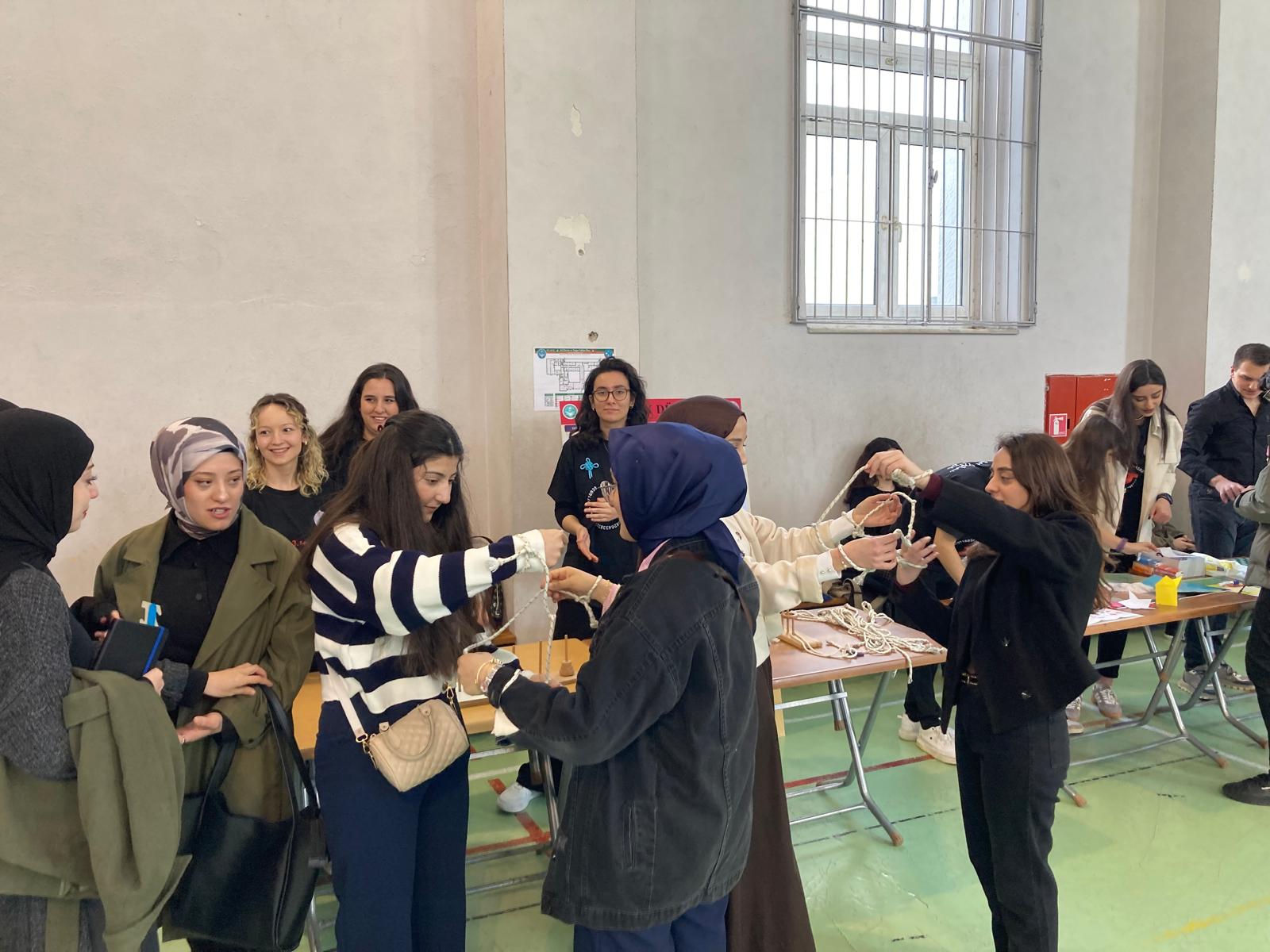 Matematik Eğitimi Anabilim Dalı Tarafından Düzenlenen Dünya Matematik Günü Etkinlikleri Coşkuyla Gerçekleştirildi. 25