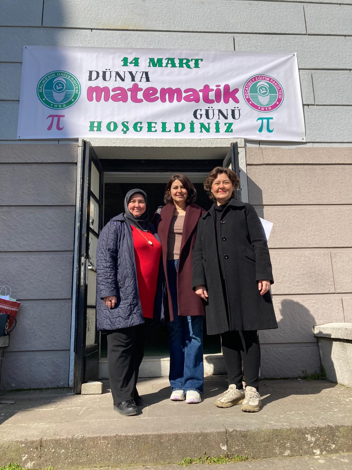 Matematik Eğitimi Anabilim Dalı Tarafından Düzenlenen Dünya Matematik Günü Etkinlikleri Coşkuyla Gerçekleştirildi. 23