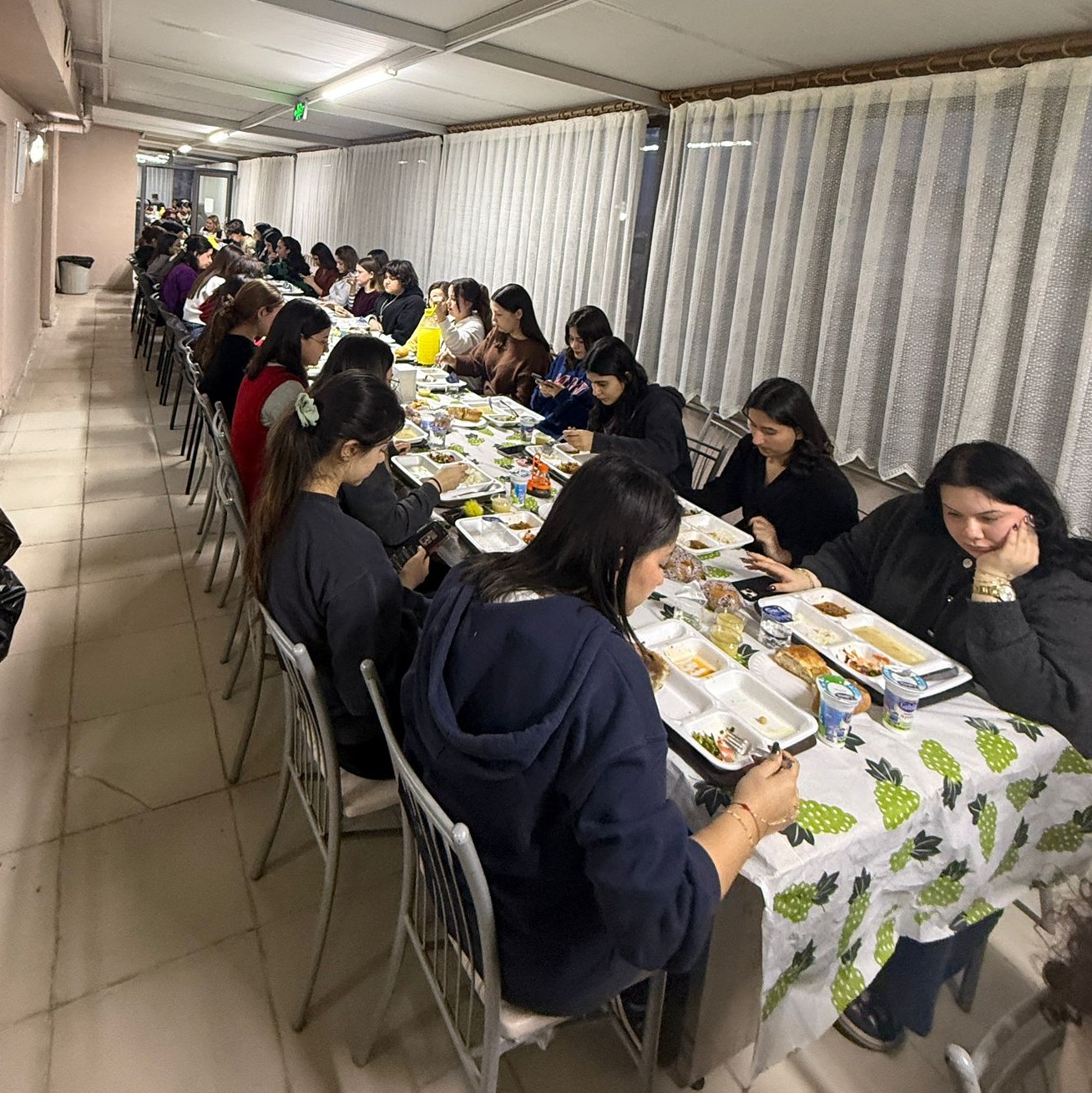 Balıkesir Üniversitesi Vakfından Öğrencilerle İftar Buluşması 6