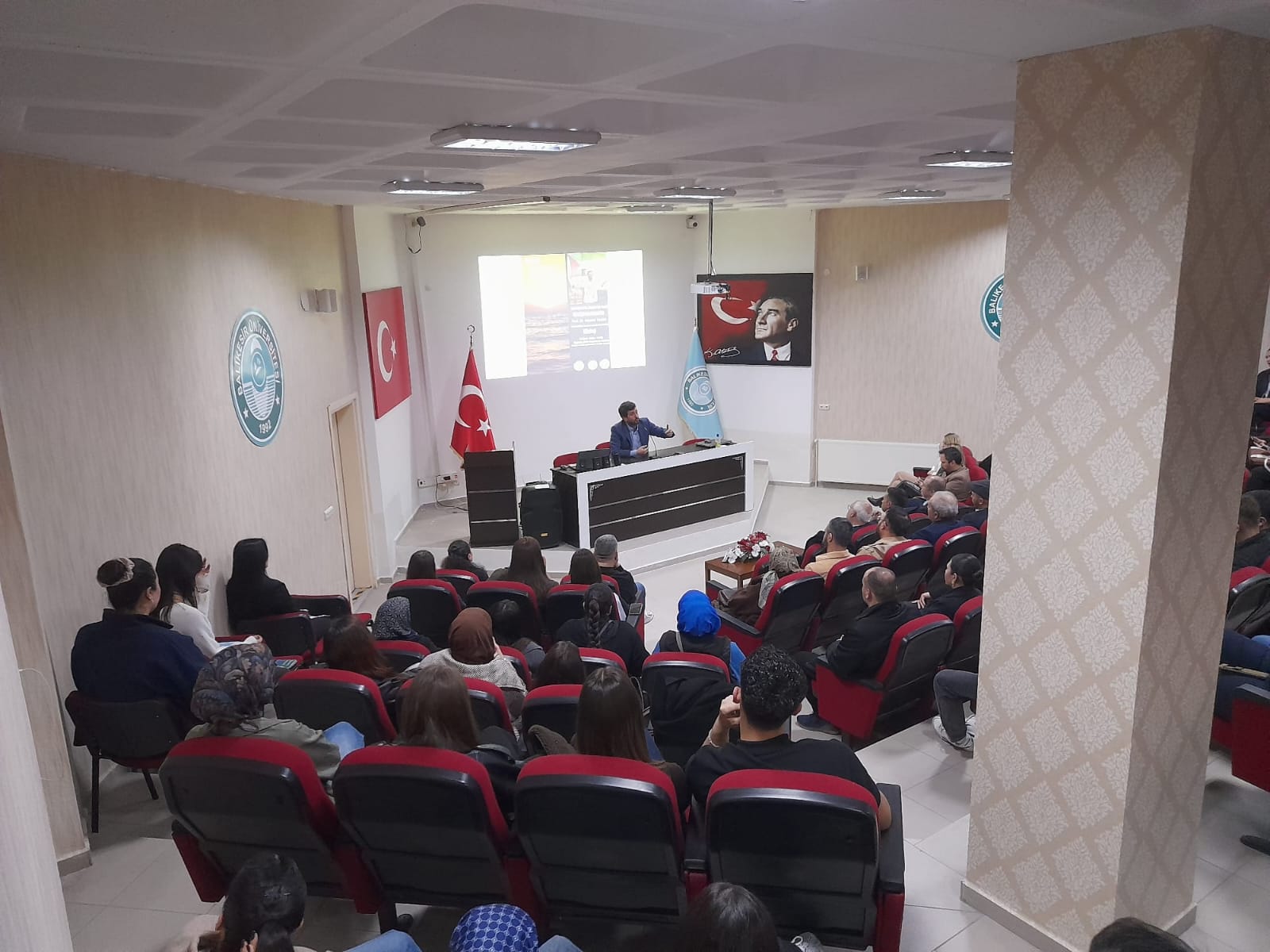 Gazze İçin Umut, İnsanlık İçin Tanıklık: BAÜN Bigadiç MYO’da “Küresel SUMUD Filosu” Söyleşisi Düzenlendi 8