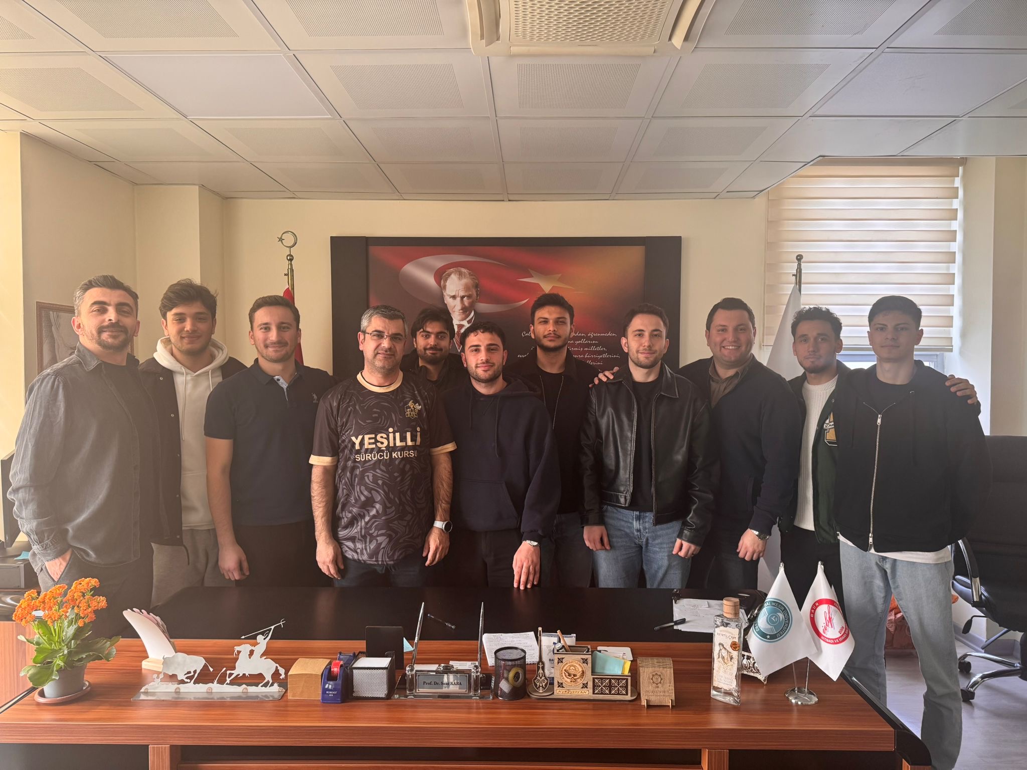 Dekanımız Prof. Dr. Suat Kara Fakülte Futbol Takımıyla Bir Araya Geldi 2