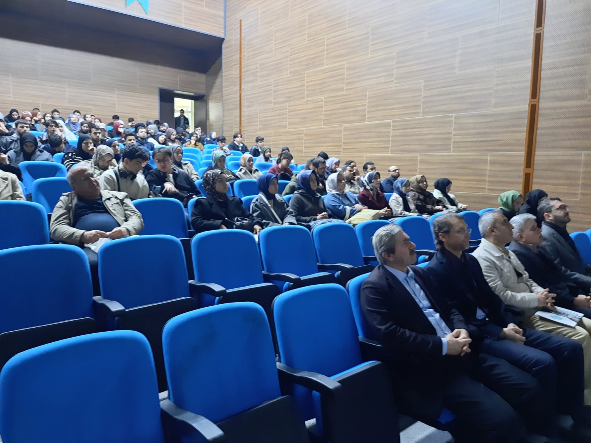 Balıkesir Üniversitesi’nde “Fikrinden Başarıya: Proje Yolculuğu” Semineri Düzenlendi 4