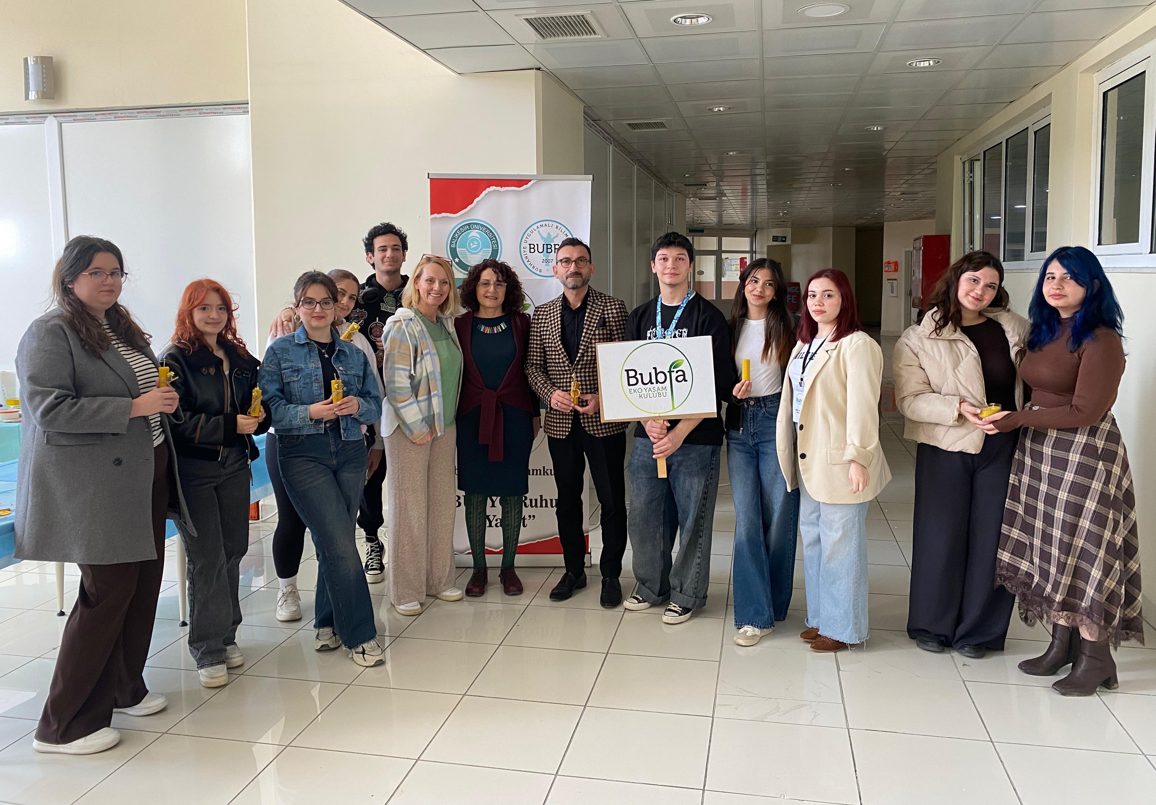 BAÜN BUBFA’da, Bal Mumu Yapımı Etkinliği ile Sürdürülebilirliğe ve Doğal Üretime Dikkat Çekildi 6