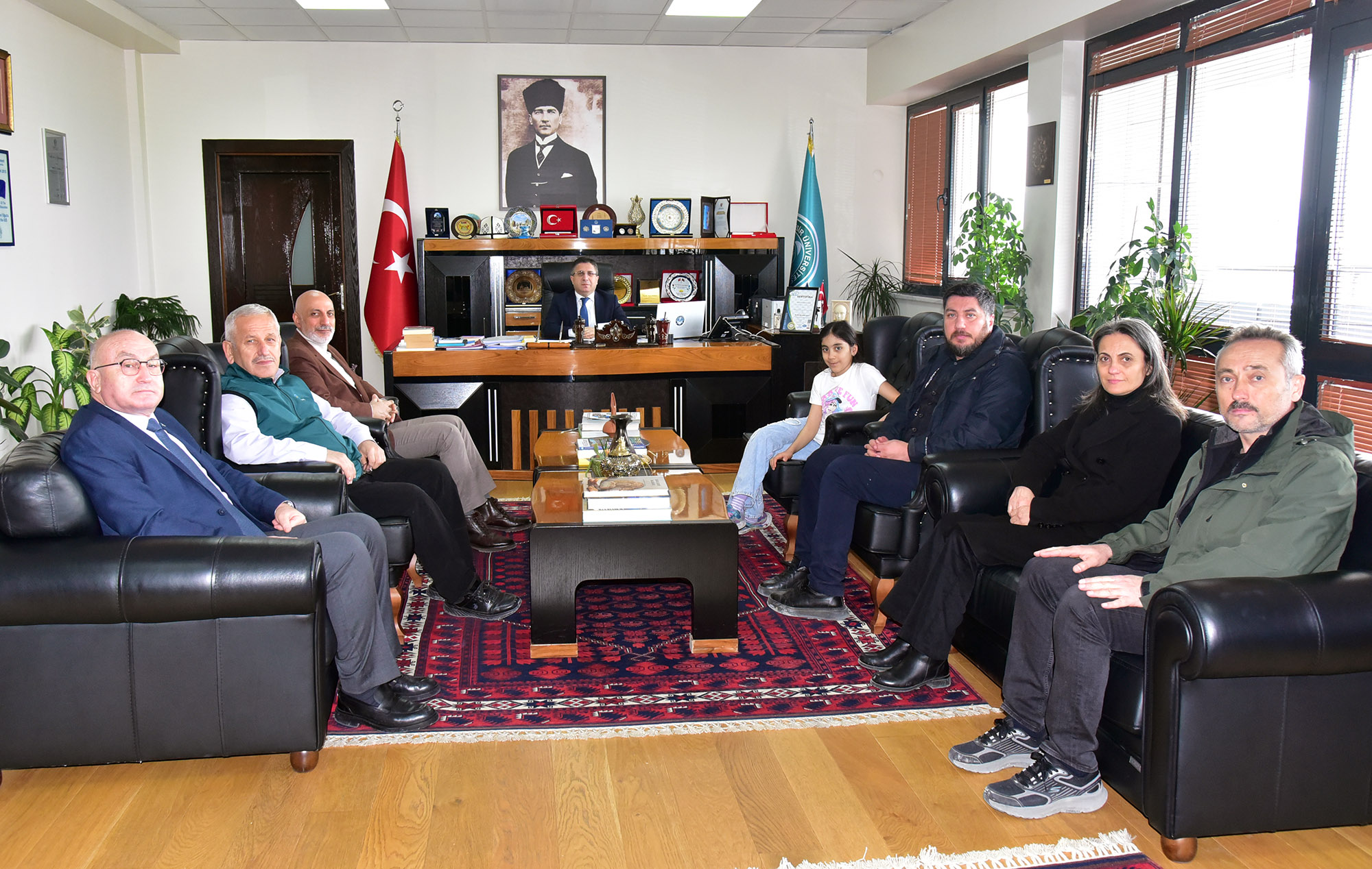 TUSAŞ Şehidi Ekici Anısına, BAÜN’de 1000 Meyve Fidanı Toprakla Buluşturuldu 10