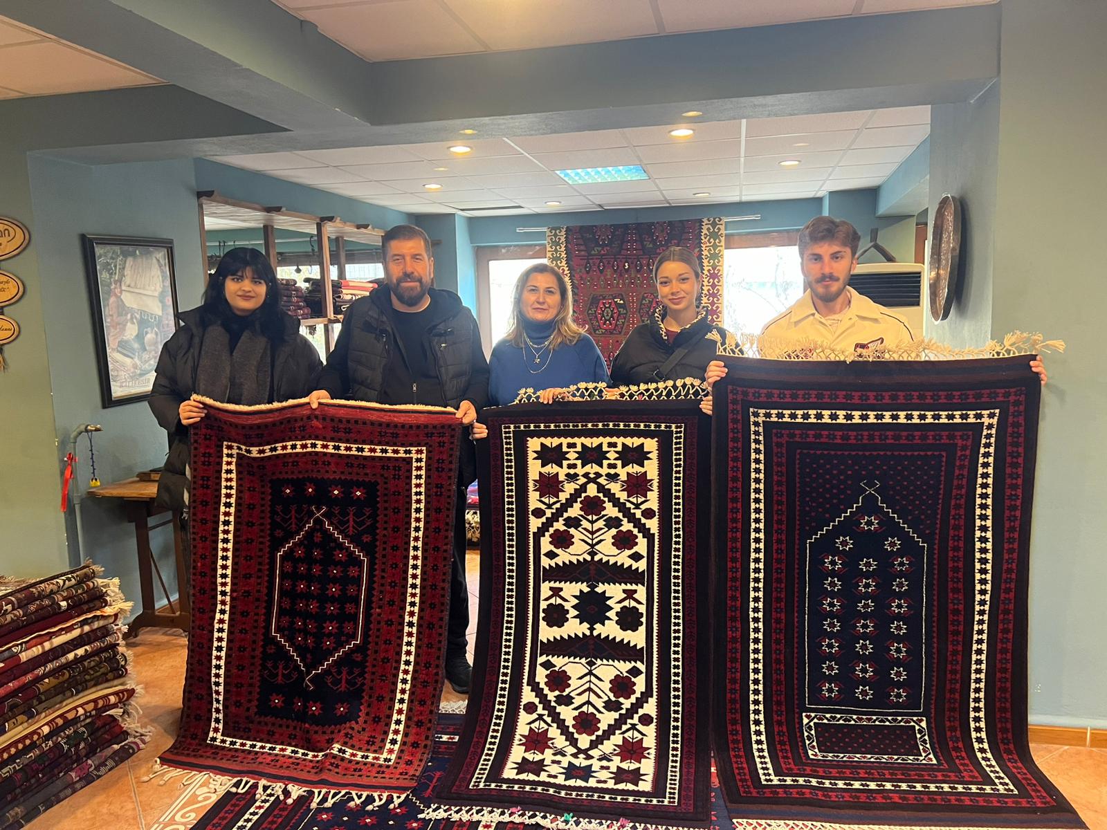 Sındırgı Meslek Yüksek Okulu Öğrencilerinden Kültürel Miras ve Erişilebilirliği Halı Motiflerinde Buluşturan TÜBİTAK Projesi  7
