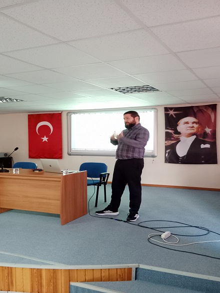 Meslek Yüksekokulumuzda Ayvalık Kırsalındaki Kayıp Mimari Mirasın Yeniden Keşfi Semineri Düzenlendi 4