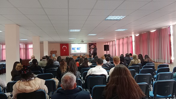Meslek Yüksekokulumuzda Ayvalık Kırsalındaki Kayıp Mimari Mirasın Yeniden Keşfi Semineri Düzenlendi 6