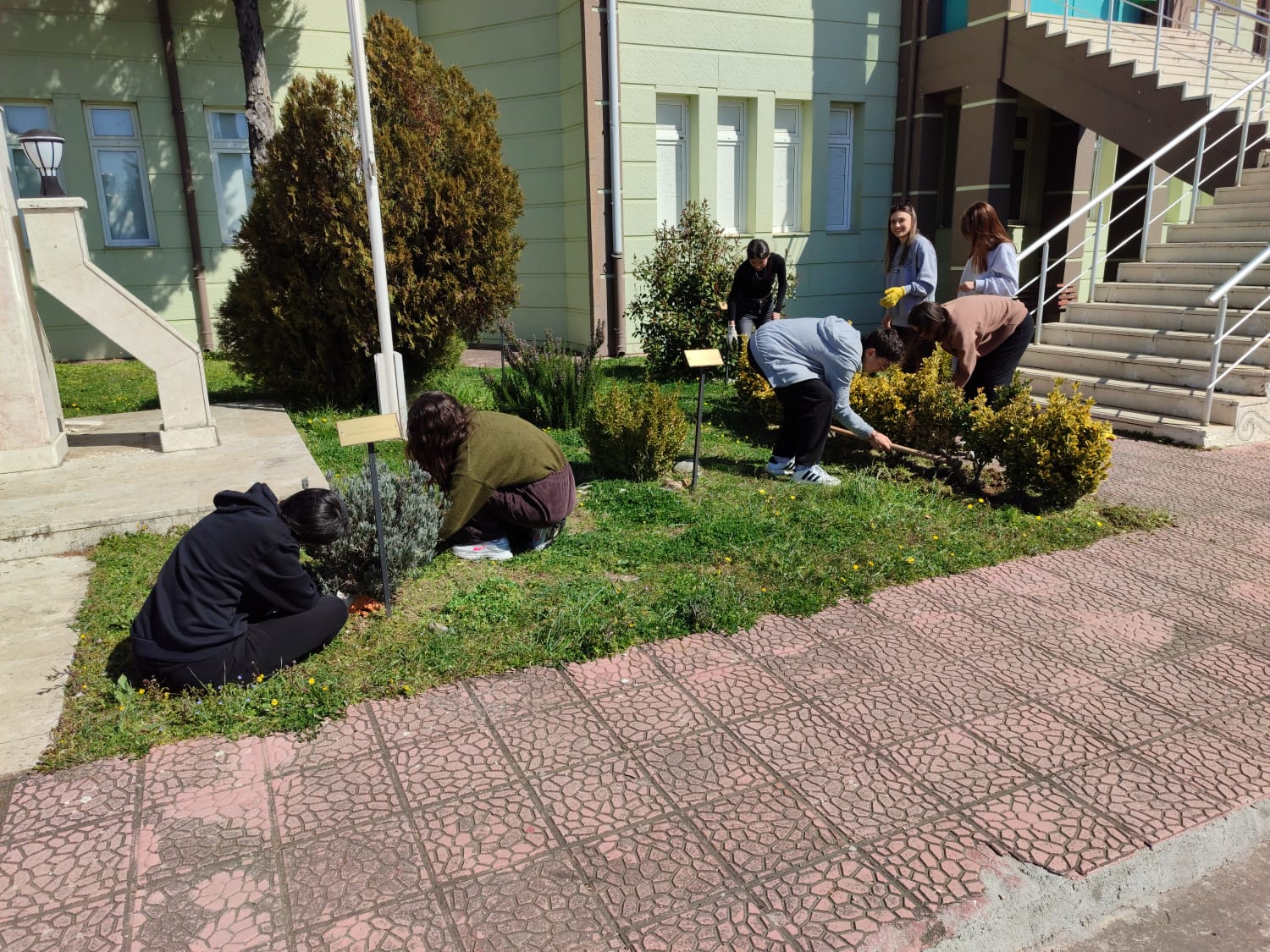 Dursunbey MYO Ormancılık Bölümünden “Yeşil Kampüs” Etkinliği 3
